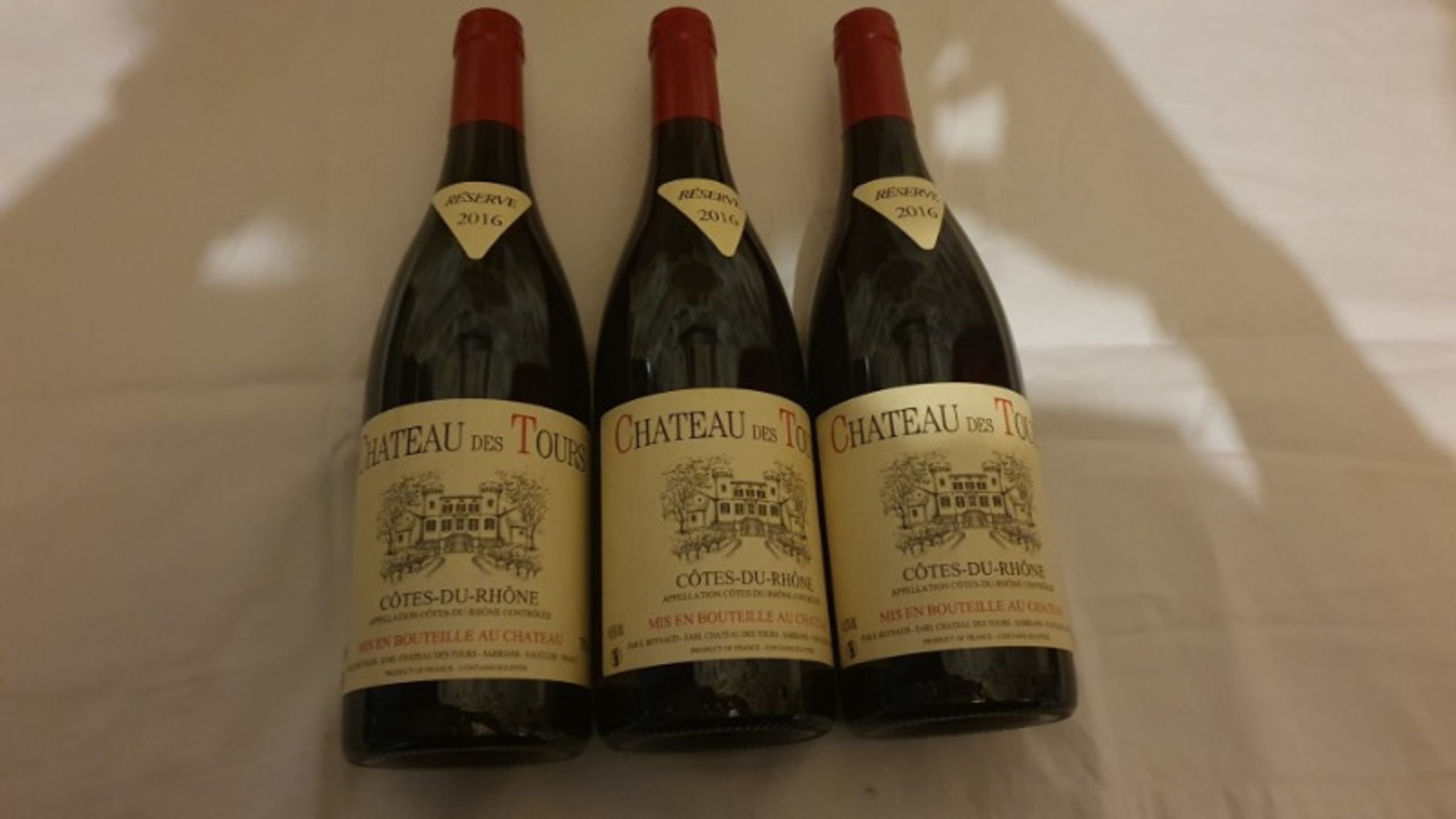 3  x Côtes-du-Rhône, Château des Tours, 2016