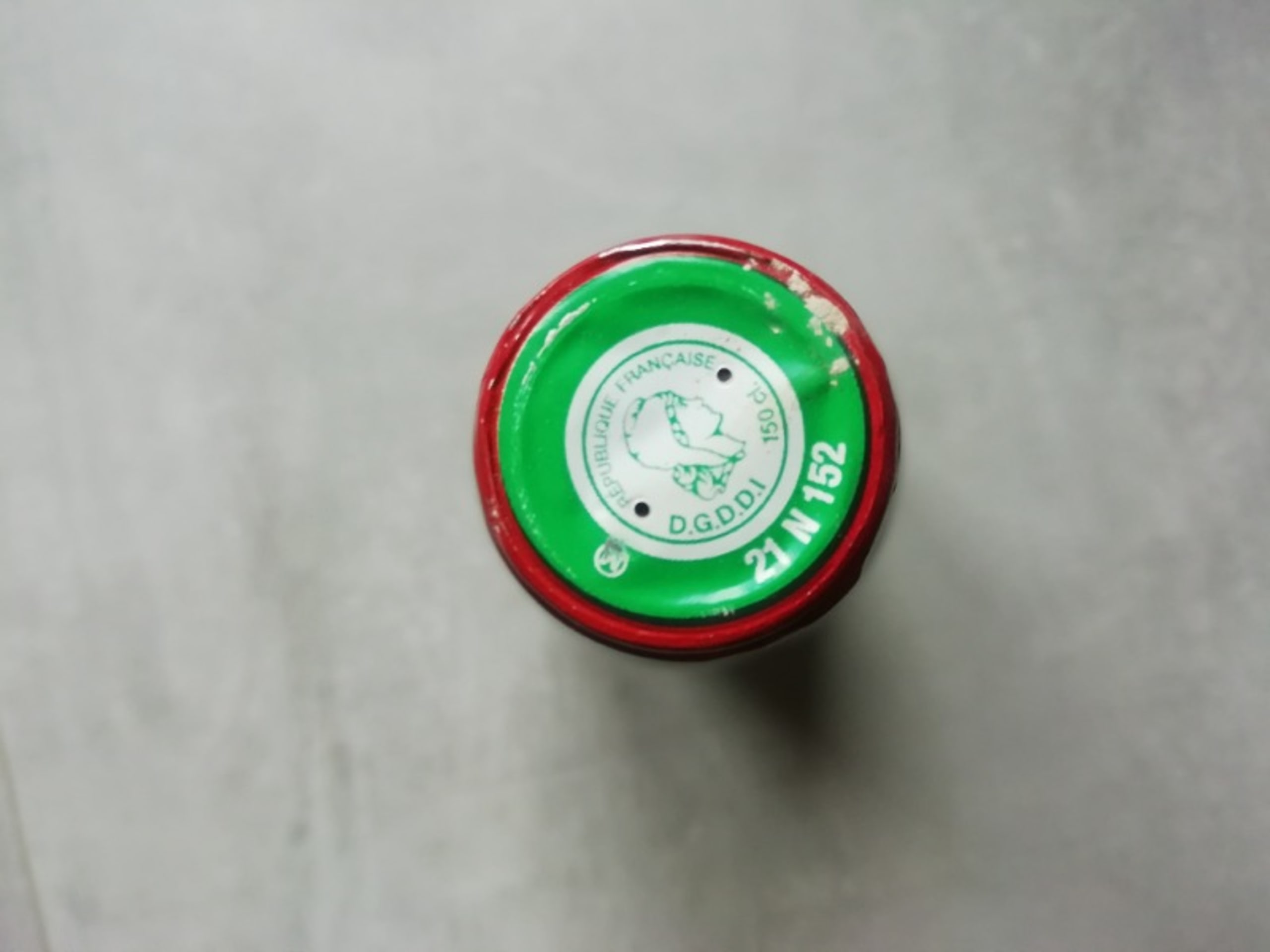 Caps