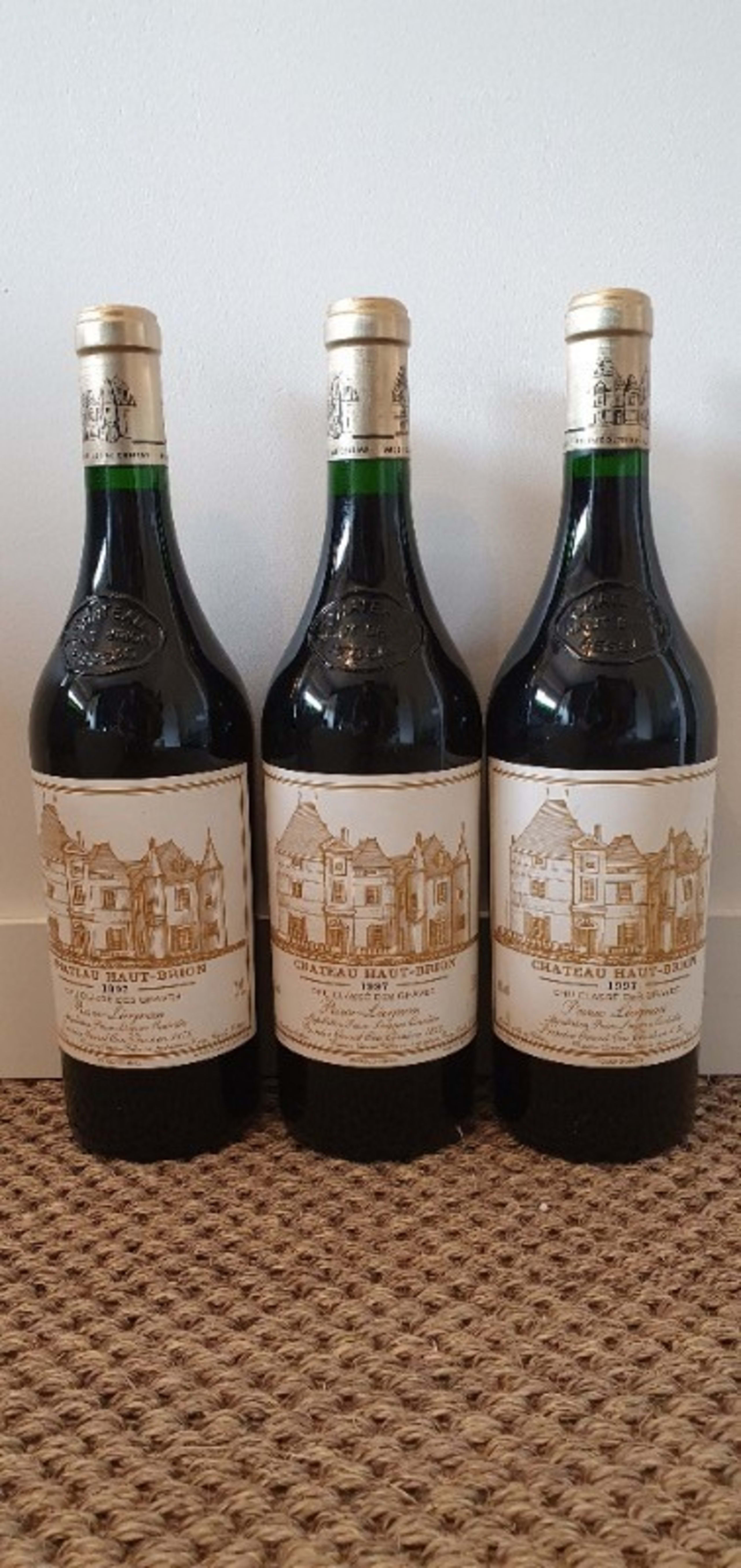 3 x 1er Grand Cru Classé, Château Haut Brion, Pessac-Léognan, 1997