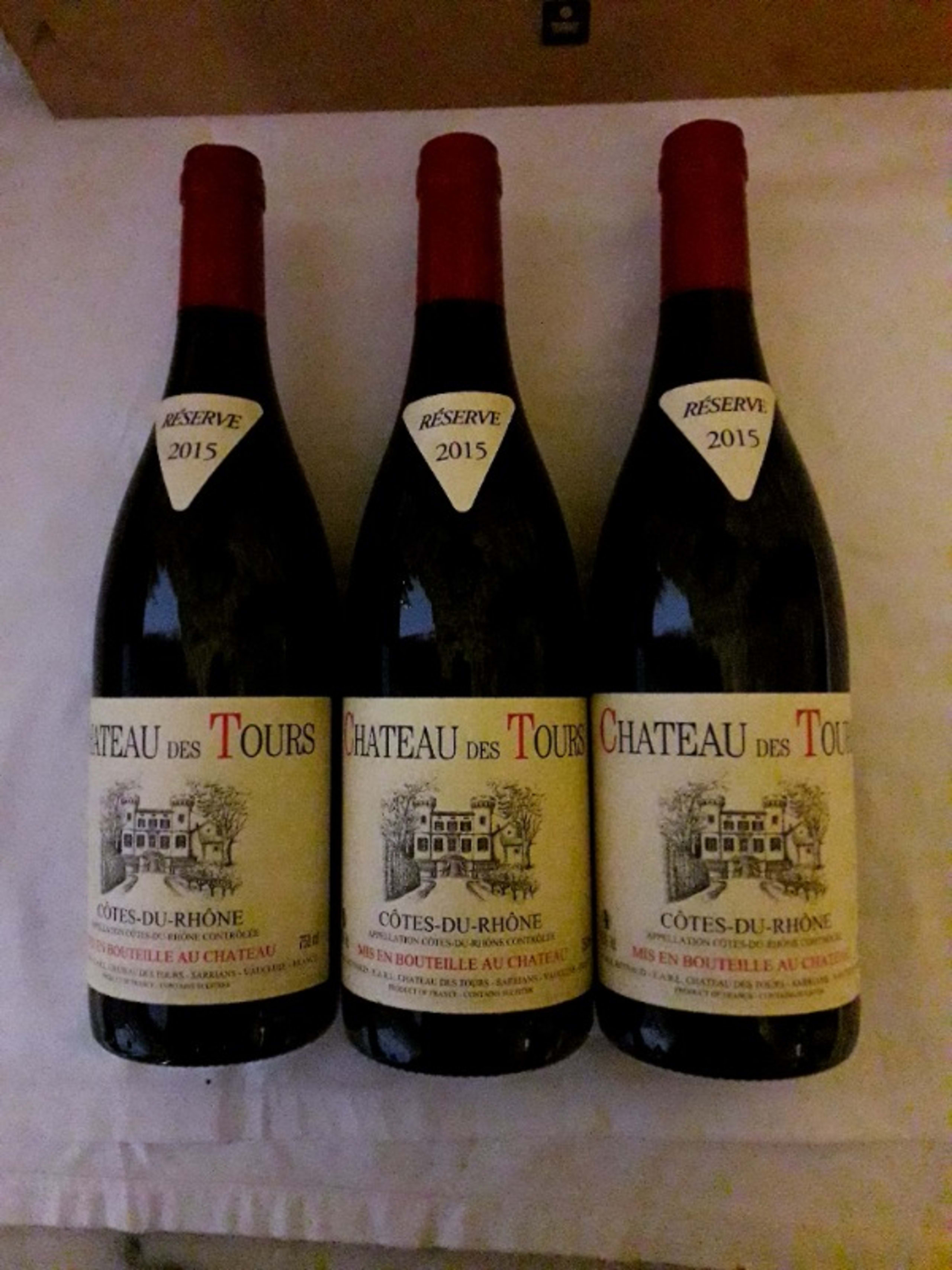 3 x Côtes-du-Rhône, château des Tours, 2015