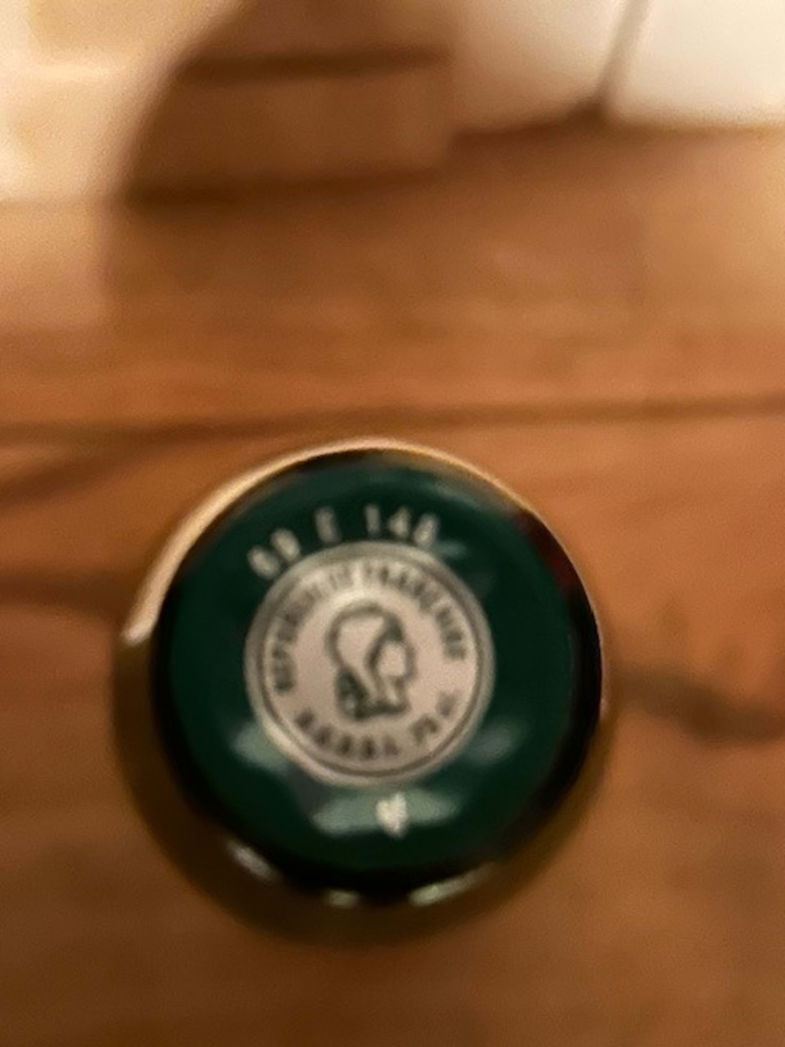 Caps