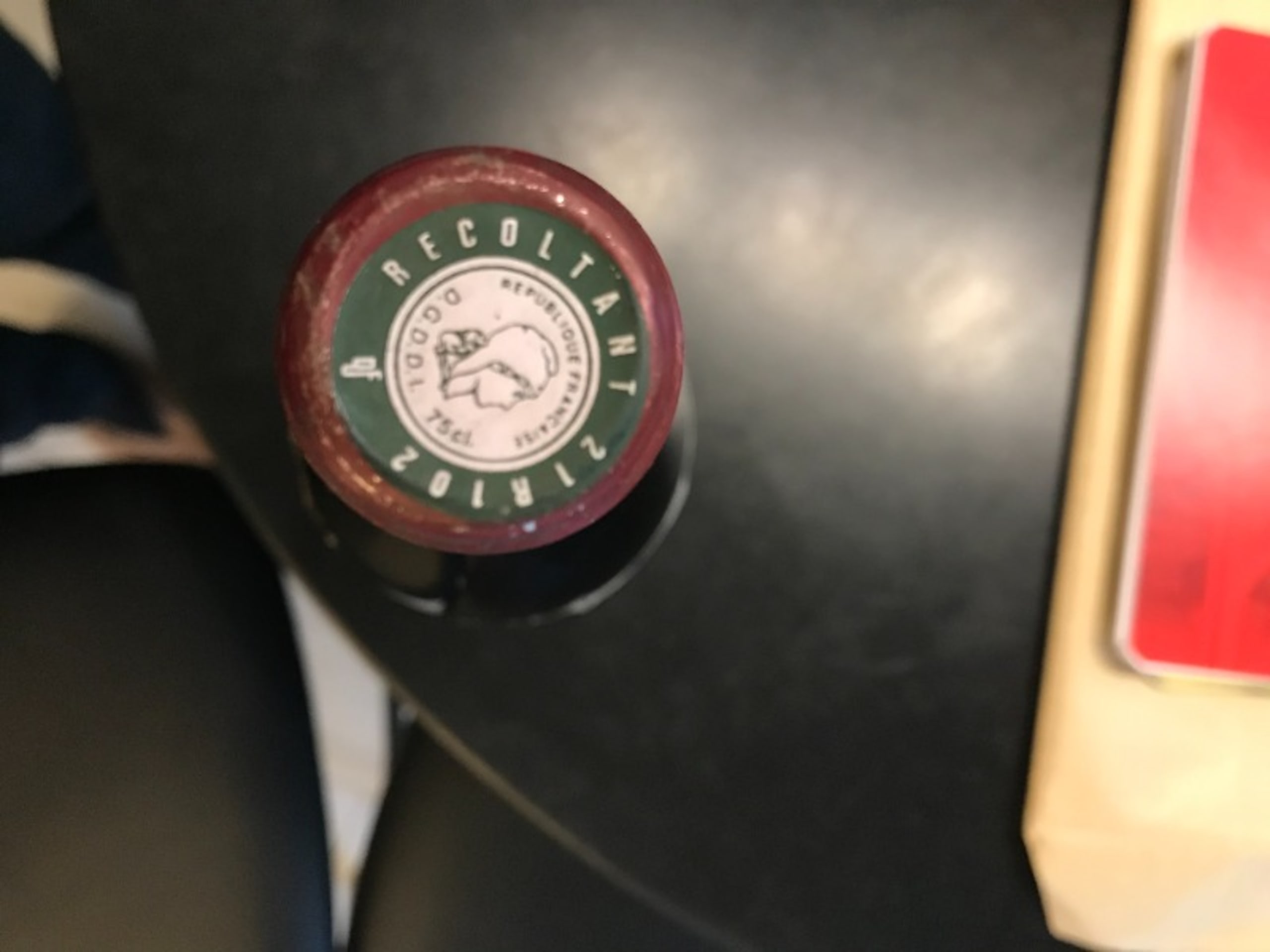 Caps