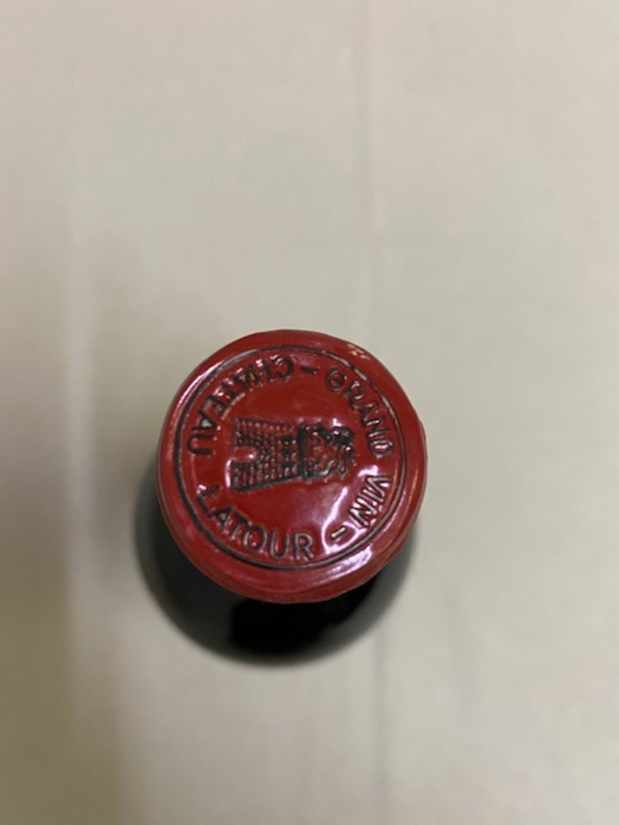Caps