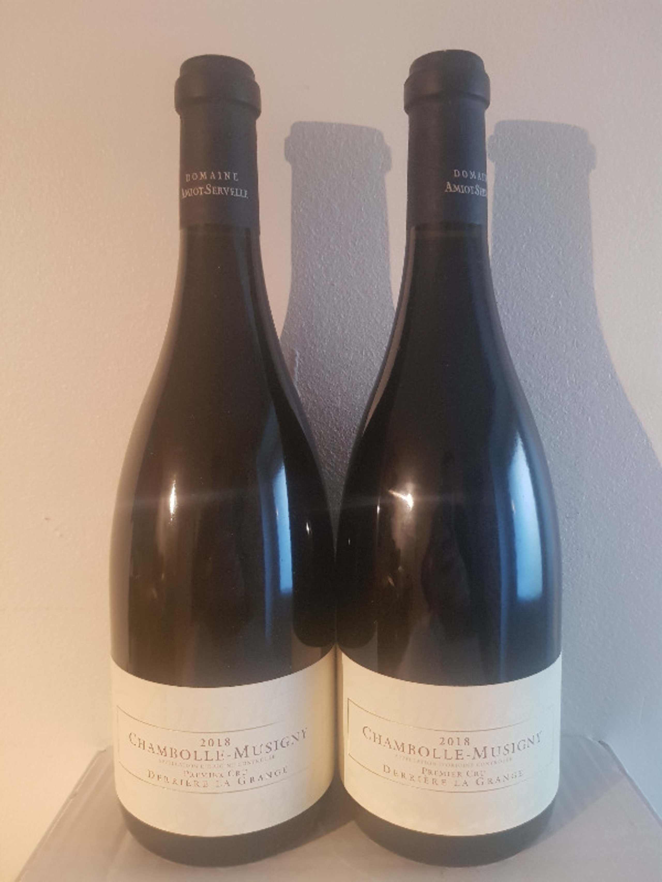 2 x Chambolle-Musigny, 1er Cru Derrière la grange, Amiot-Servelle, 2018