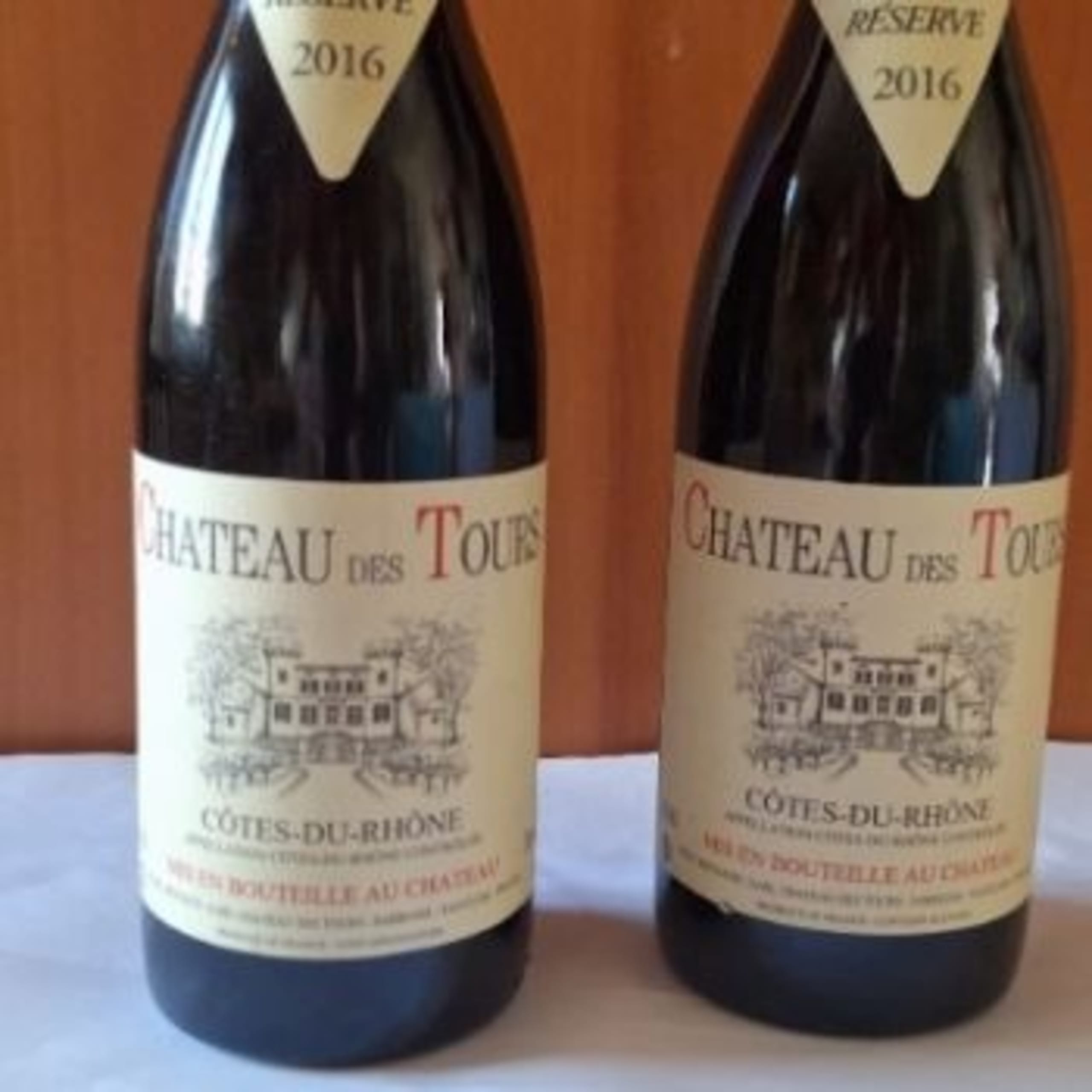 2 x Côtes-du-Rhône, Château  des Tours, 2016