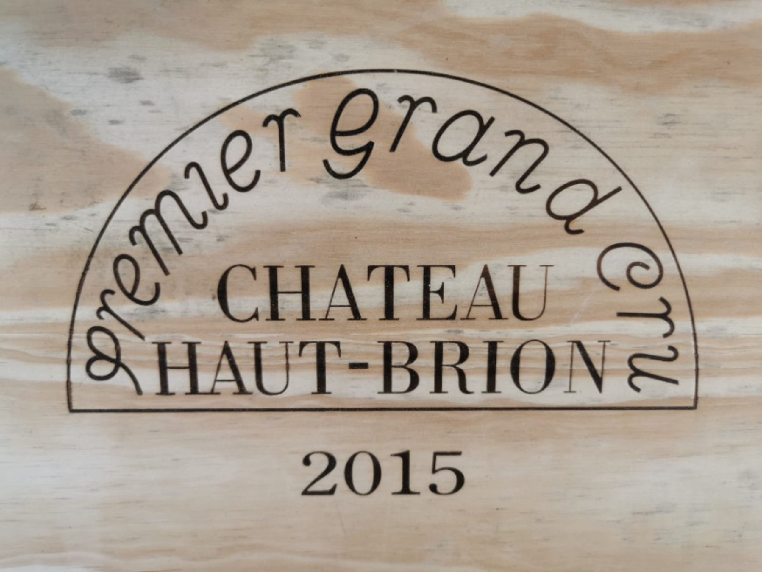 CBO/OWC 6 x Château Haut-Brion, Pessac-Léognan, 2015