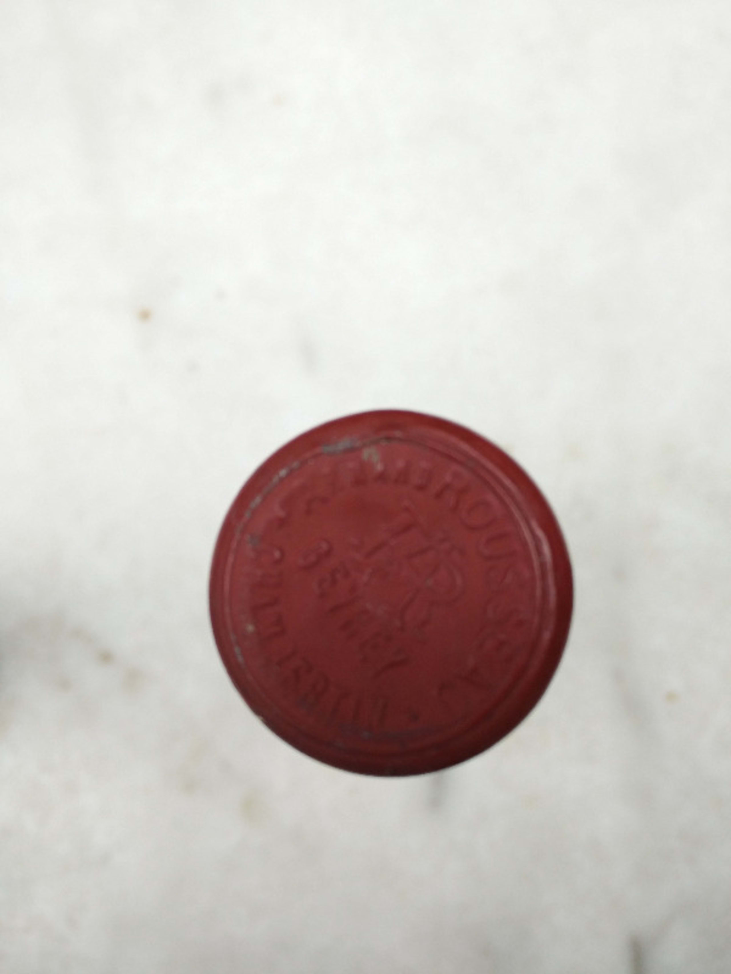 Caps
