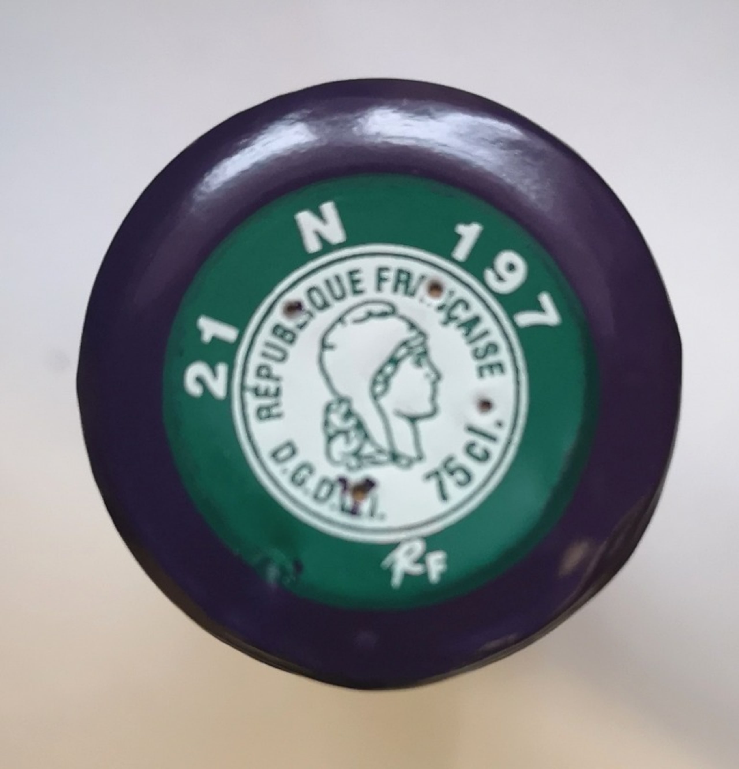 Caps