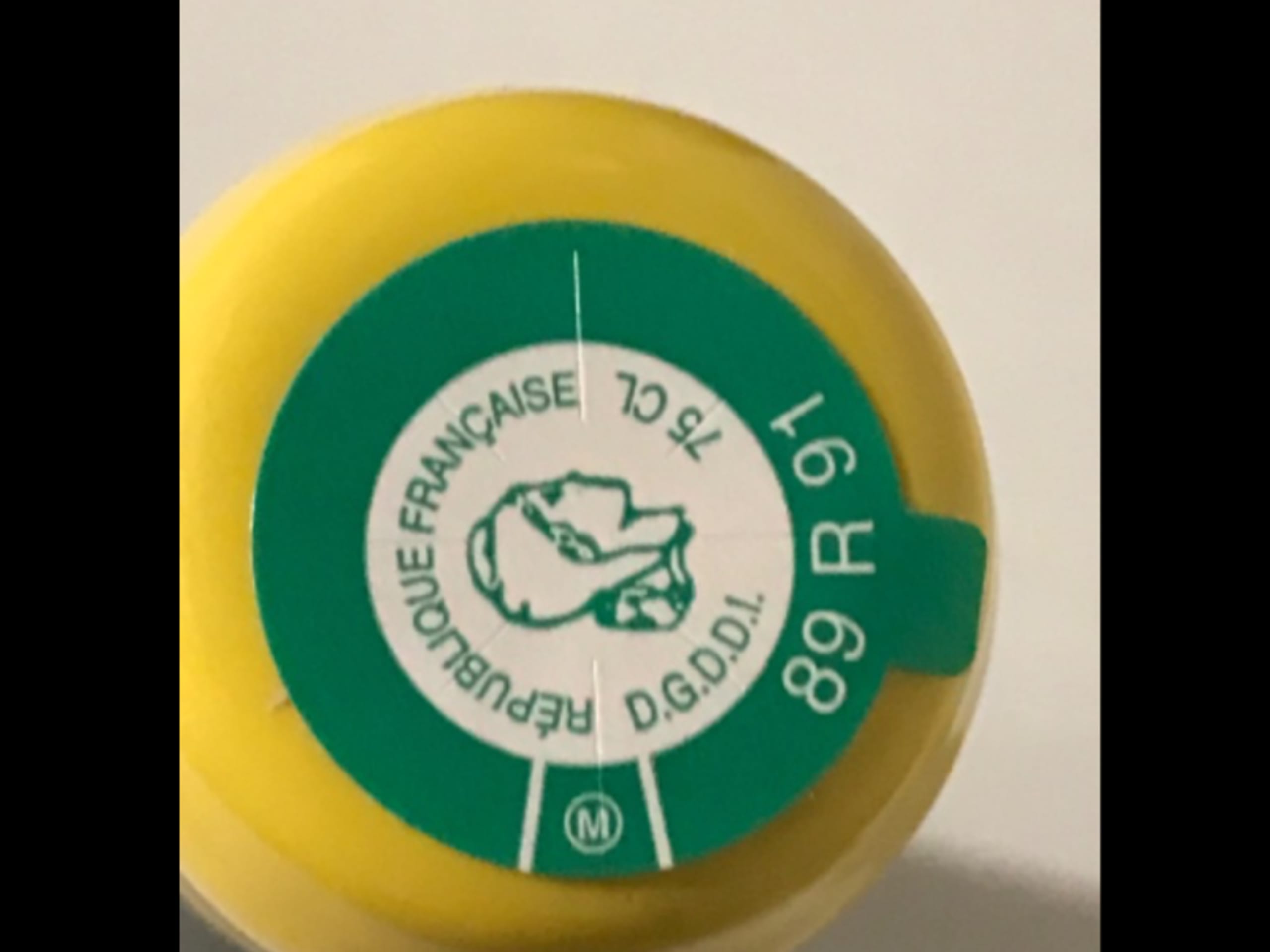 Caps