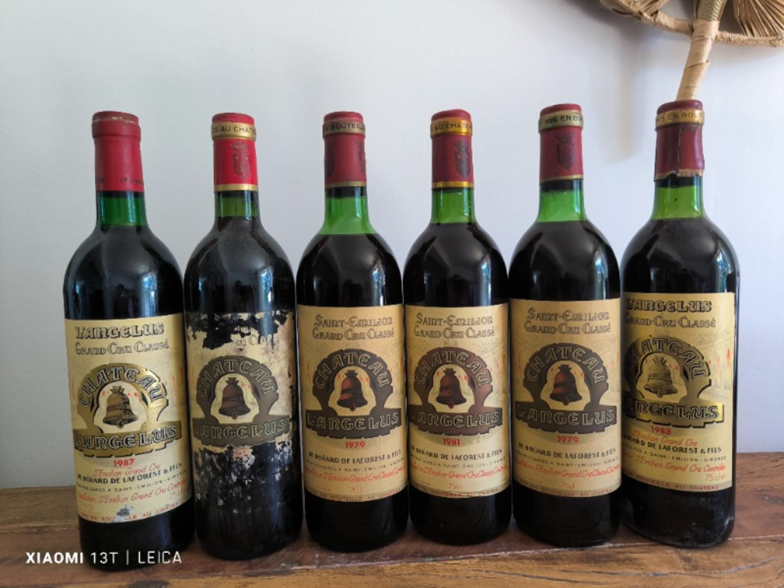 6 x château Angélus, Saint-Émilion Grand Cru, 1979 (2)/1981/1983/1987/1988