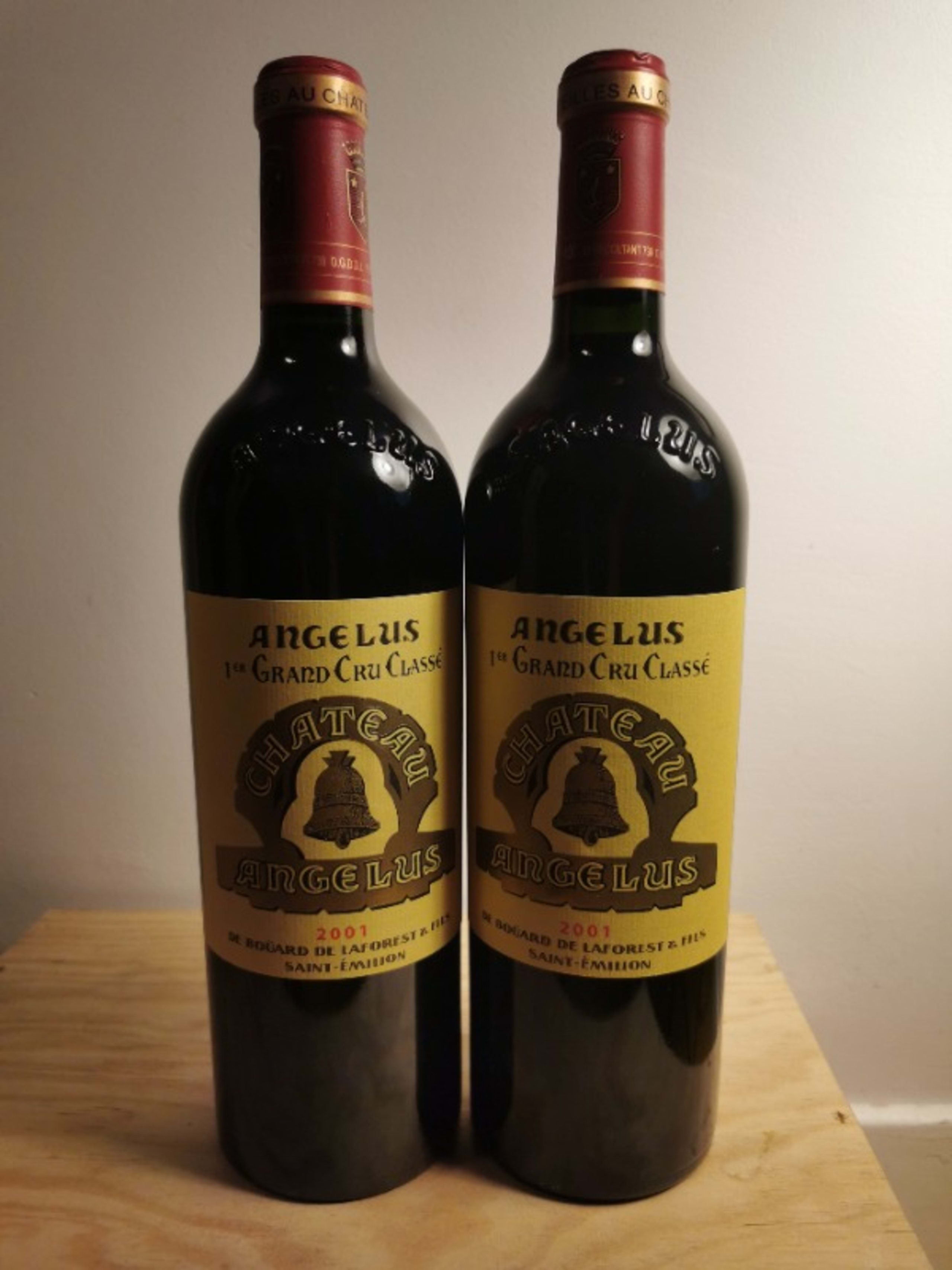 2 x château Angélus, Saint-Émilion Grand Cru, 2001