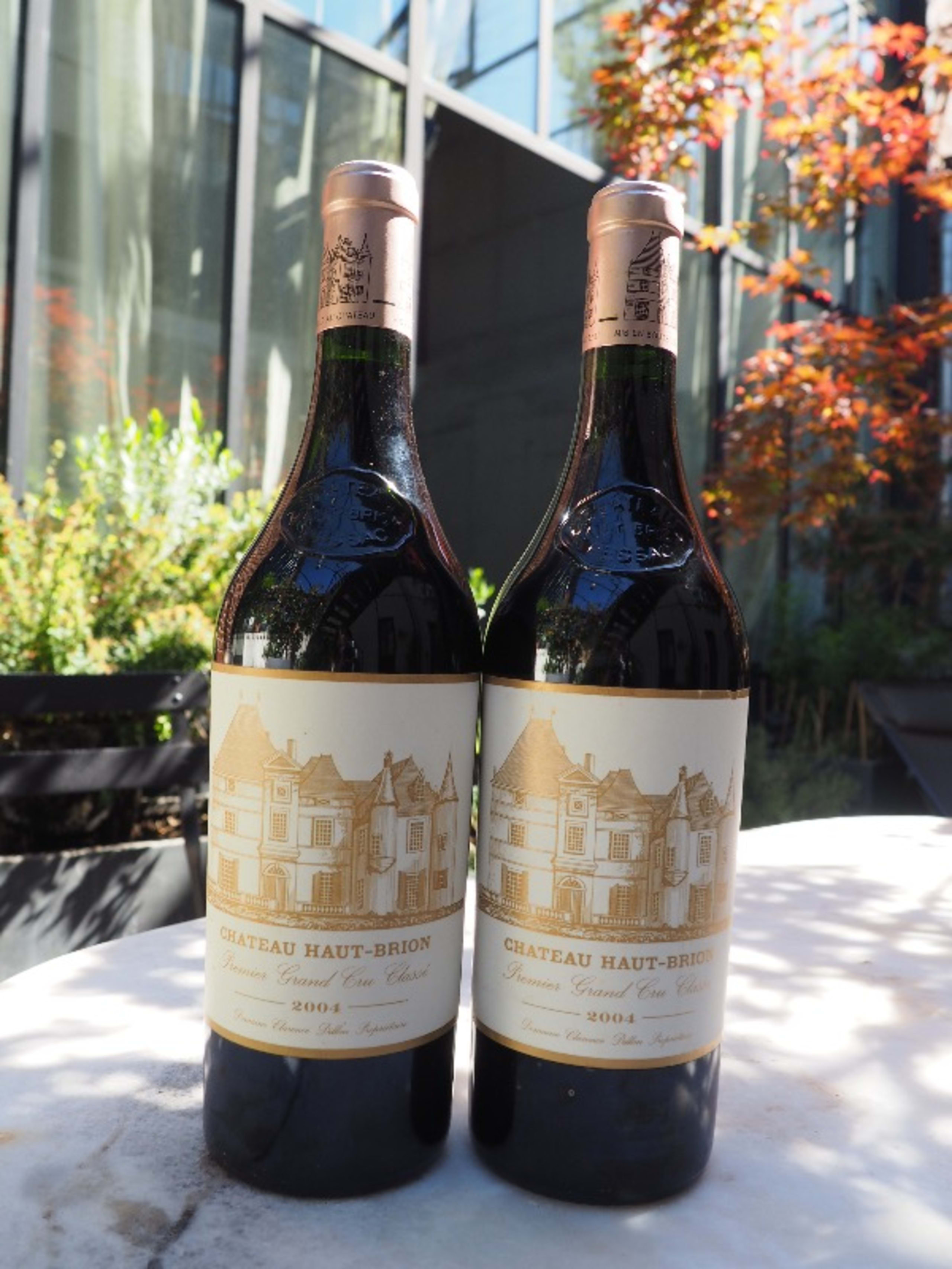 2 x Château Haut-Brion, Pessac-Léognan, 2004