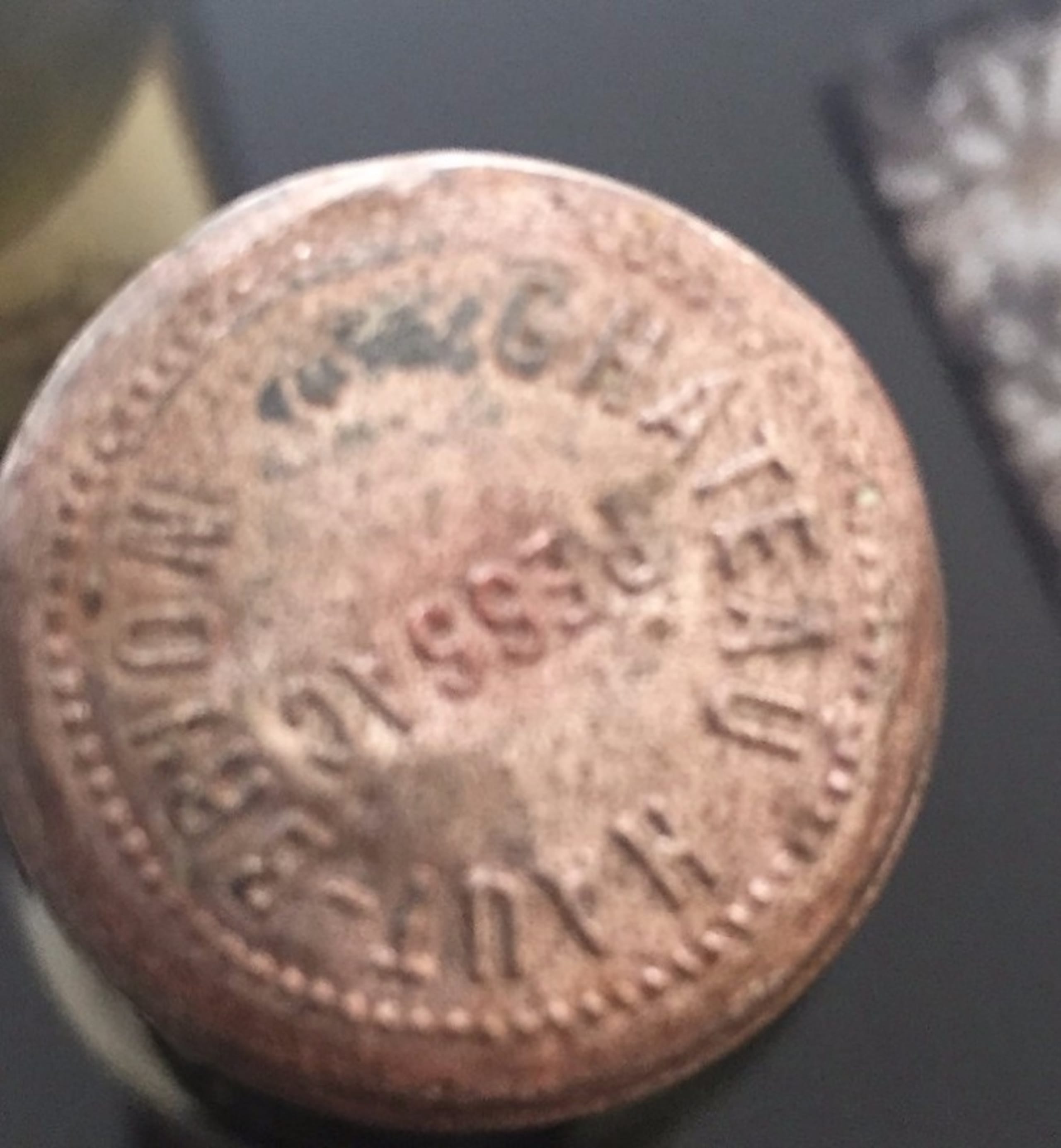 Caps