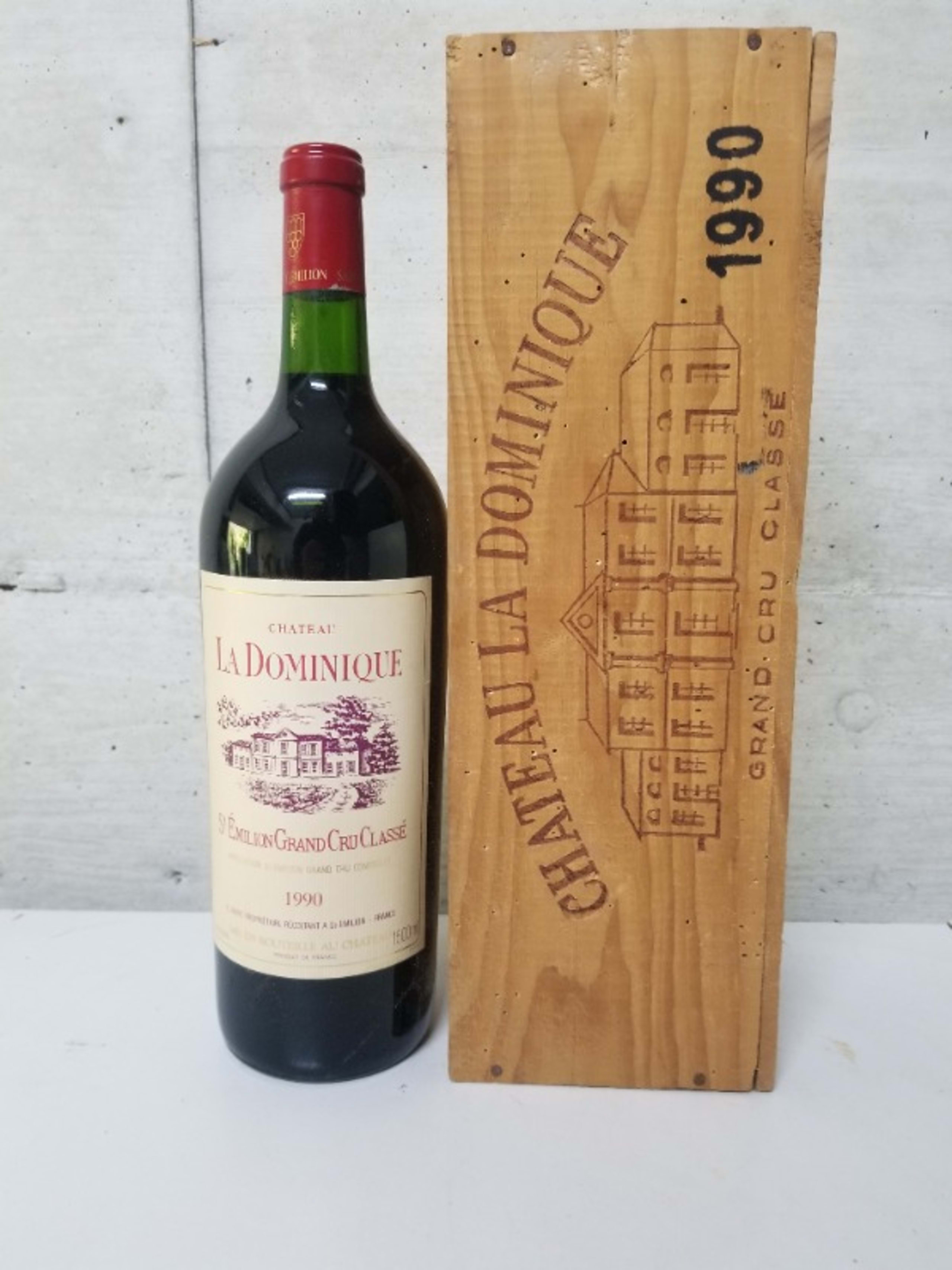 Château LA DOMINIQUE, Saint-Émilion Grand Cru, 1990 (Magnum)
