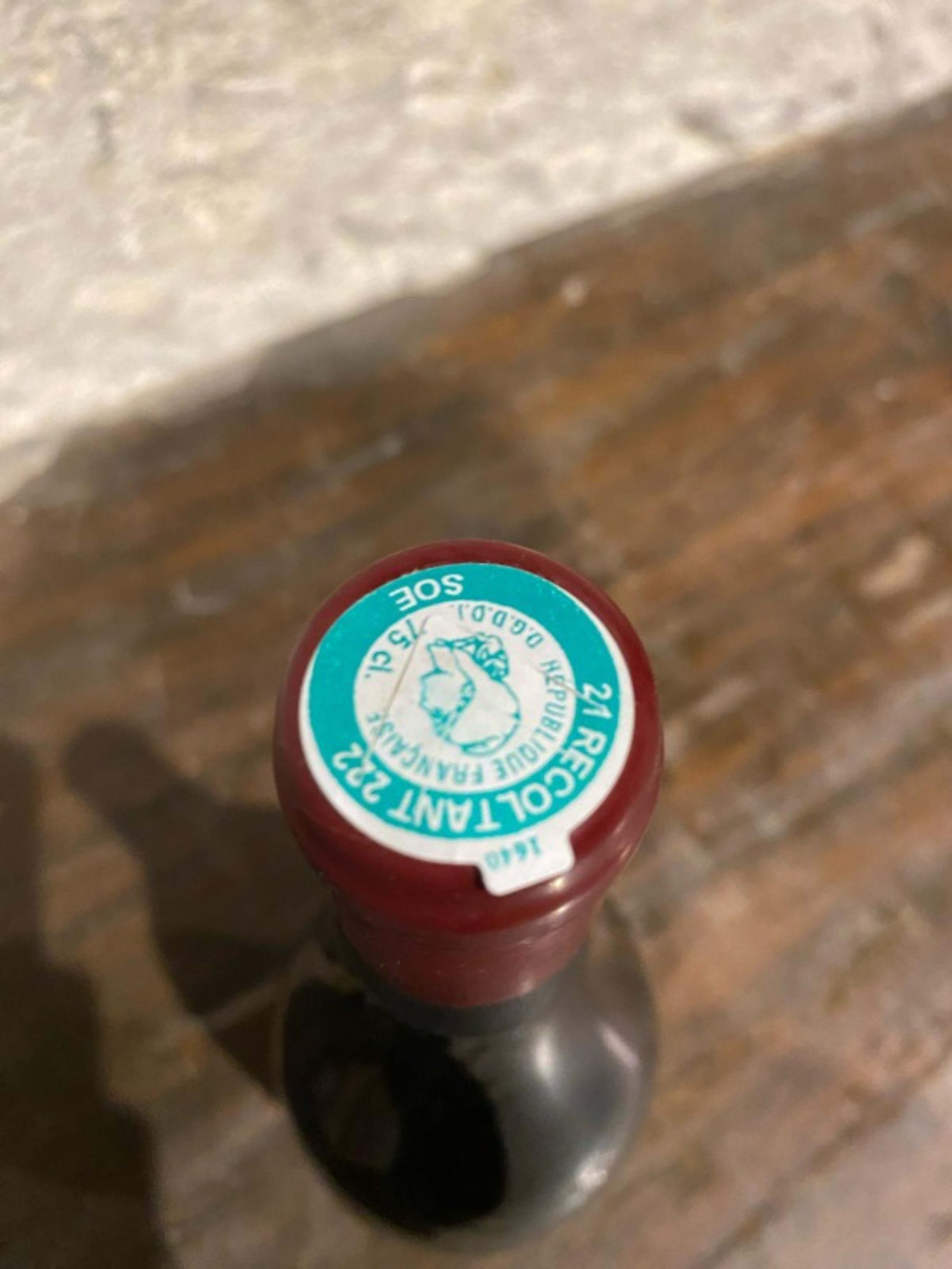 Caps