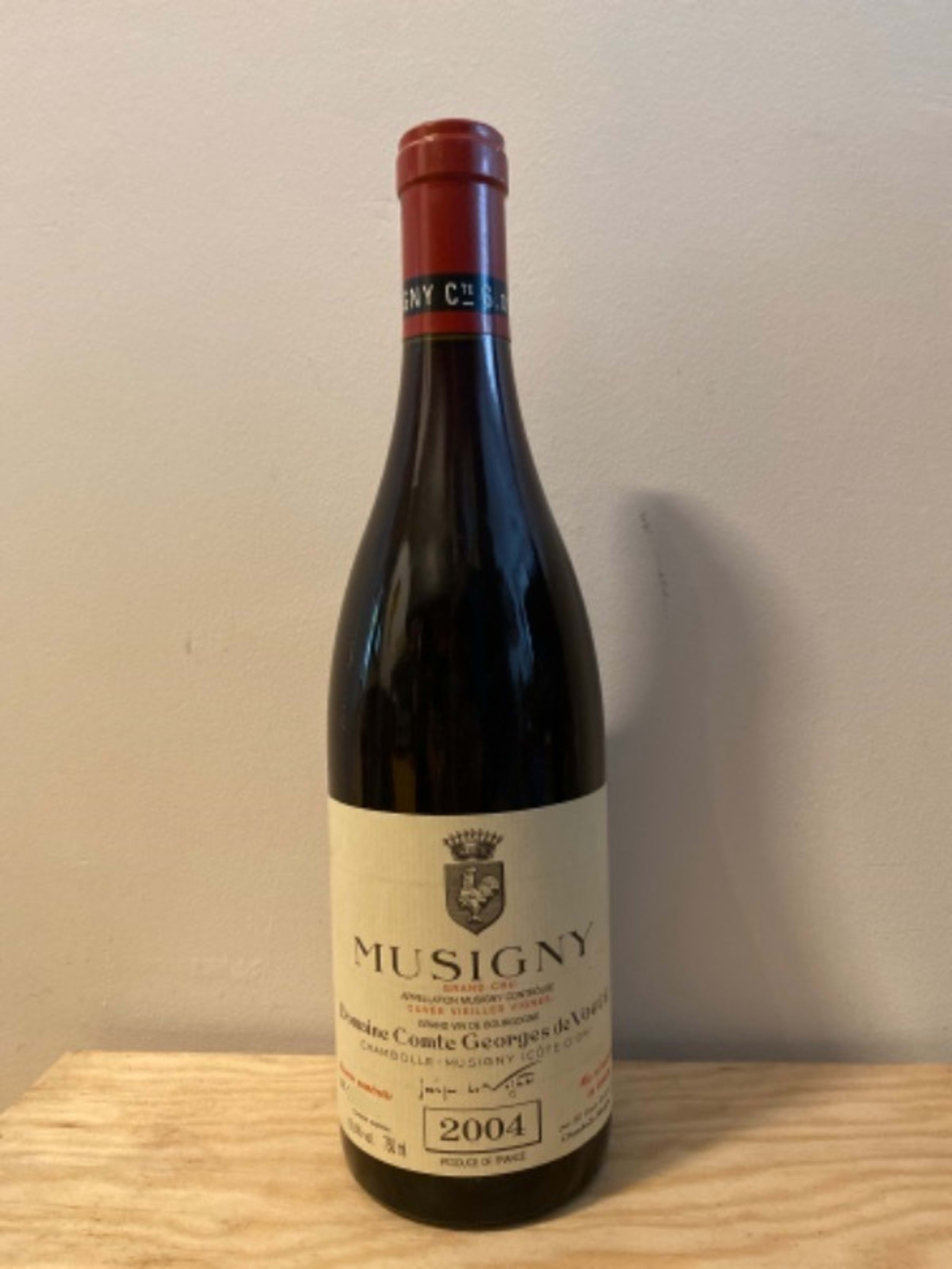 Musigny, Grand Cru Cuvée Vielle Vignes, Domaine Comte Georges de Vogüé, 2004