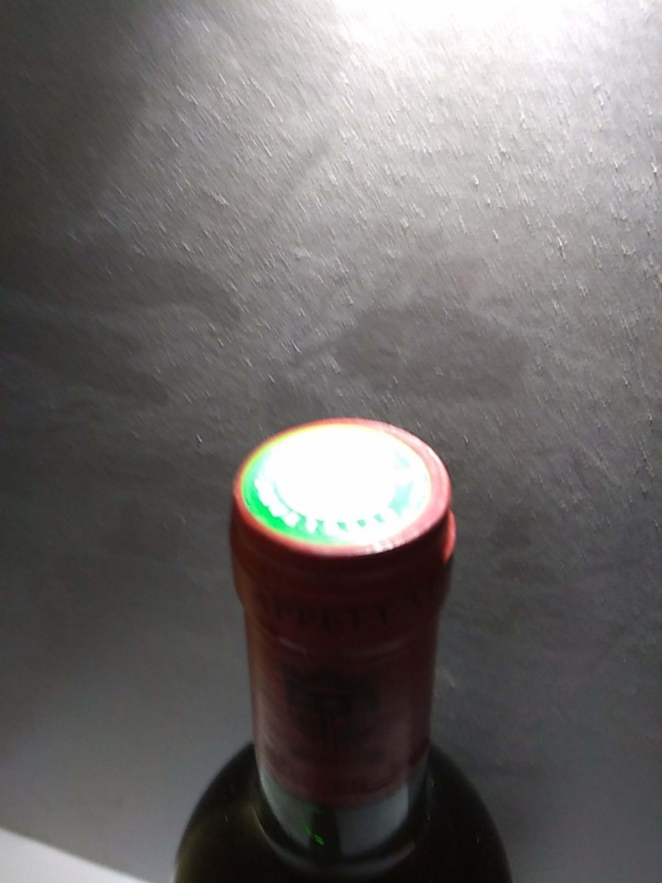 Caps