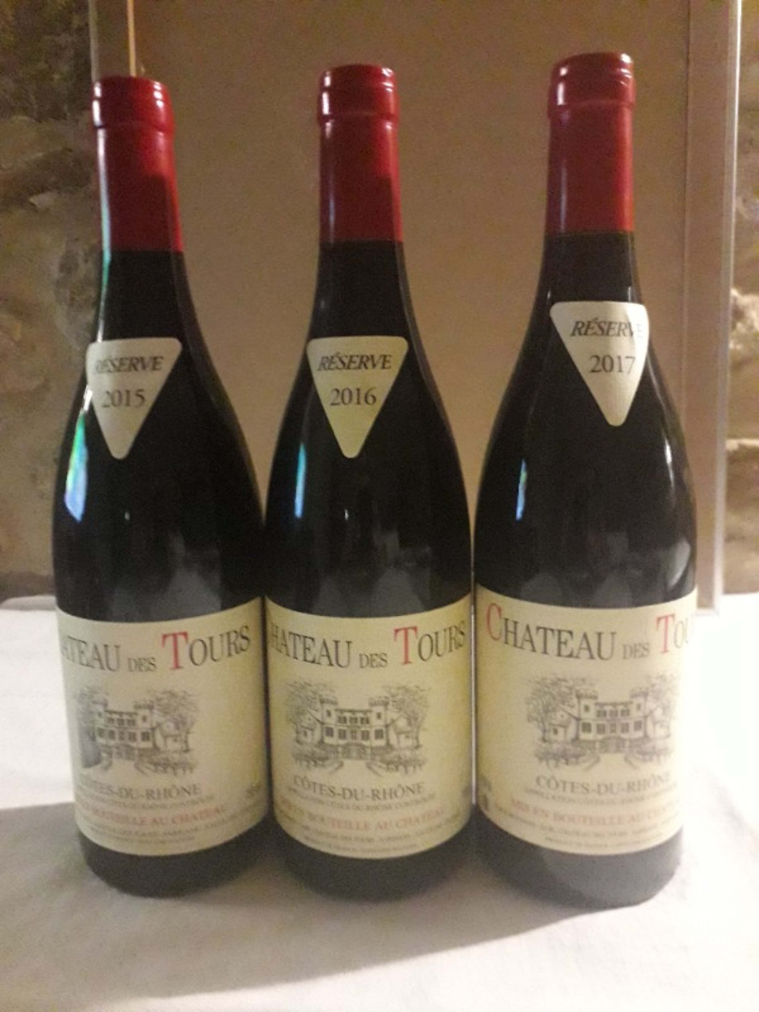 3 x Côtes-du-Rhône, Château des Tours, 2015, 2016, 2017 (Verticale)