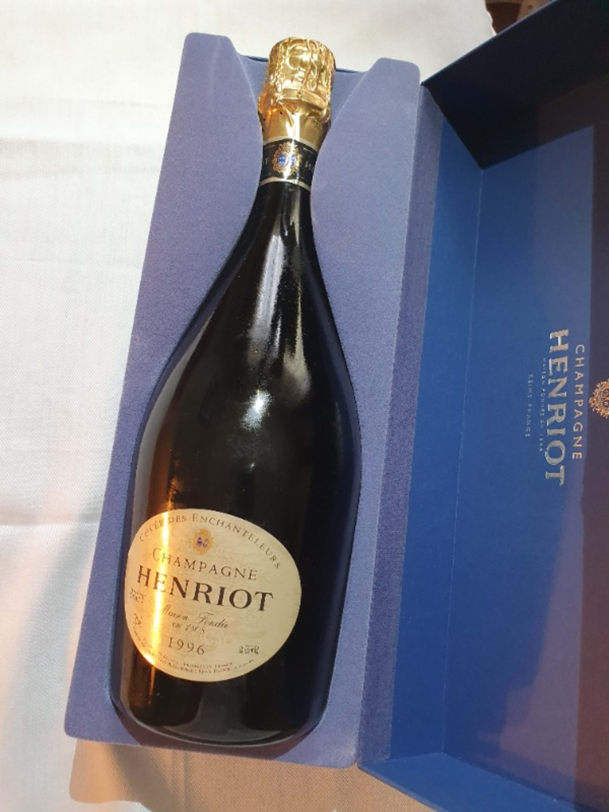 Cuvée des Enchanteleurs 1996, Henriot, Champagne, 1996
