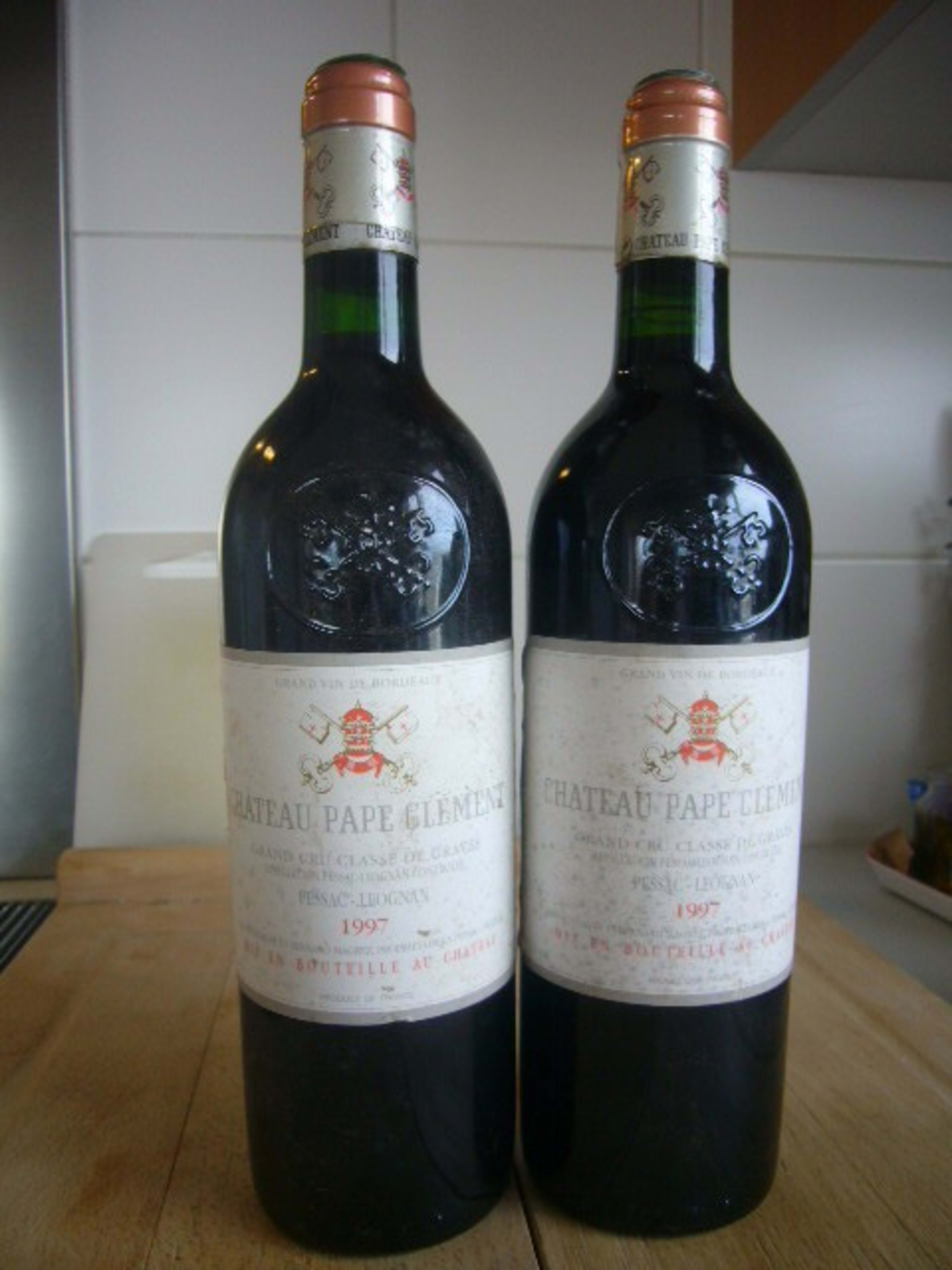 2 x Grand cru classé, Château Pape Clément, Pessac-Léognan, 1997