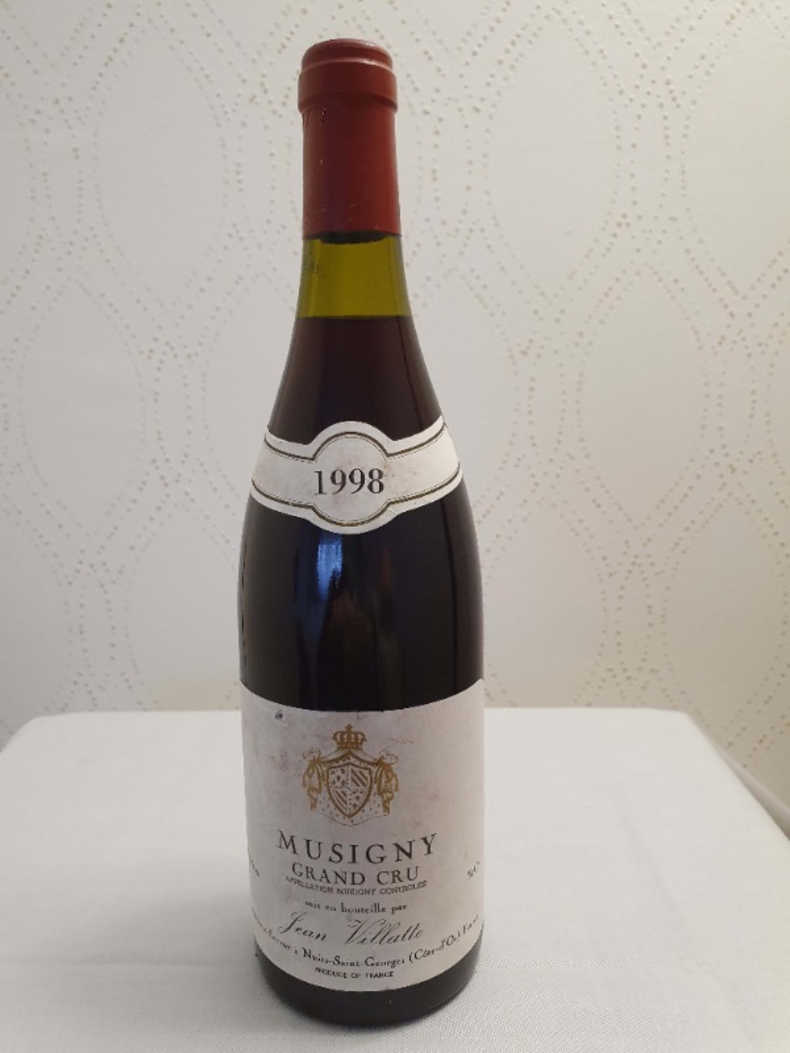 Musigny, Grand Cru, Domaine Jean Villatte, 1998