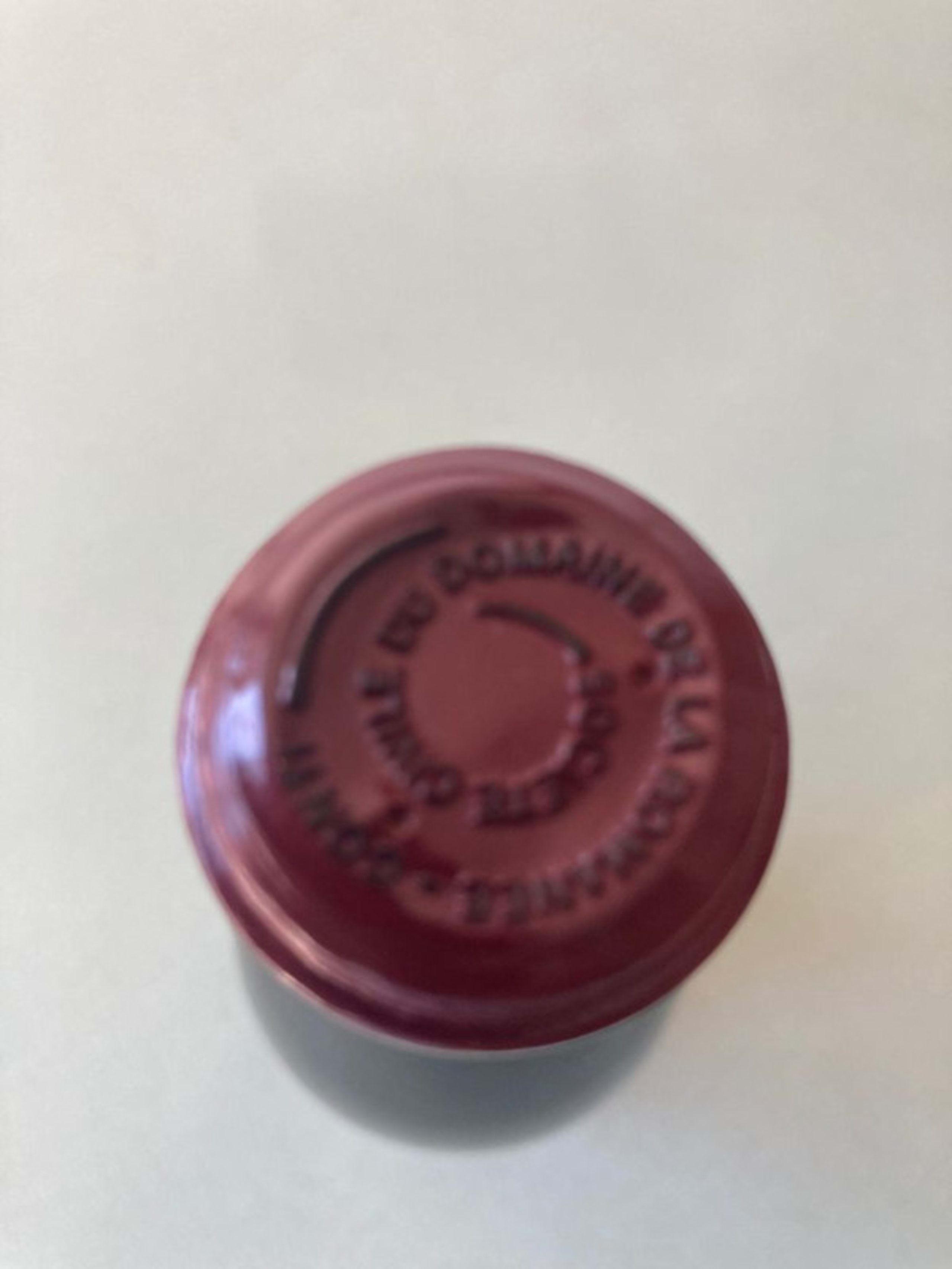 Caps