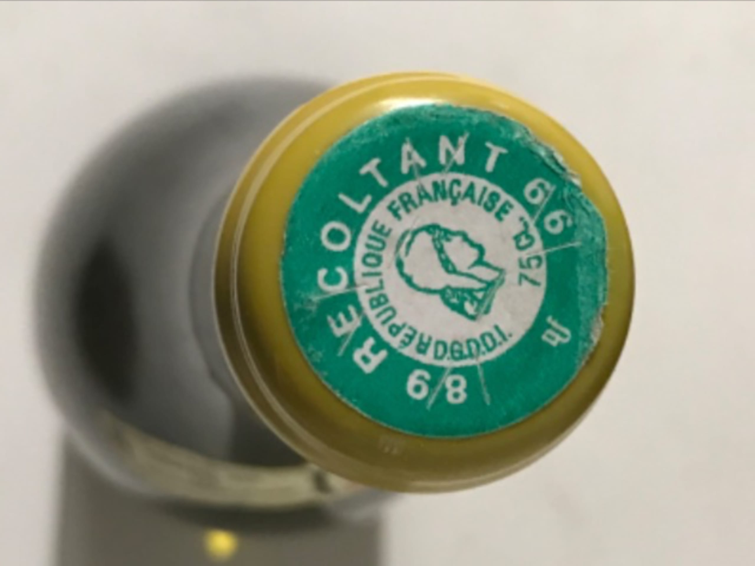Caps