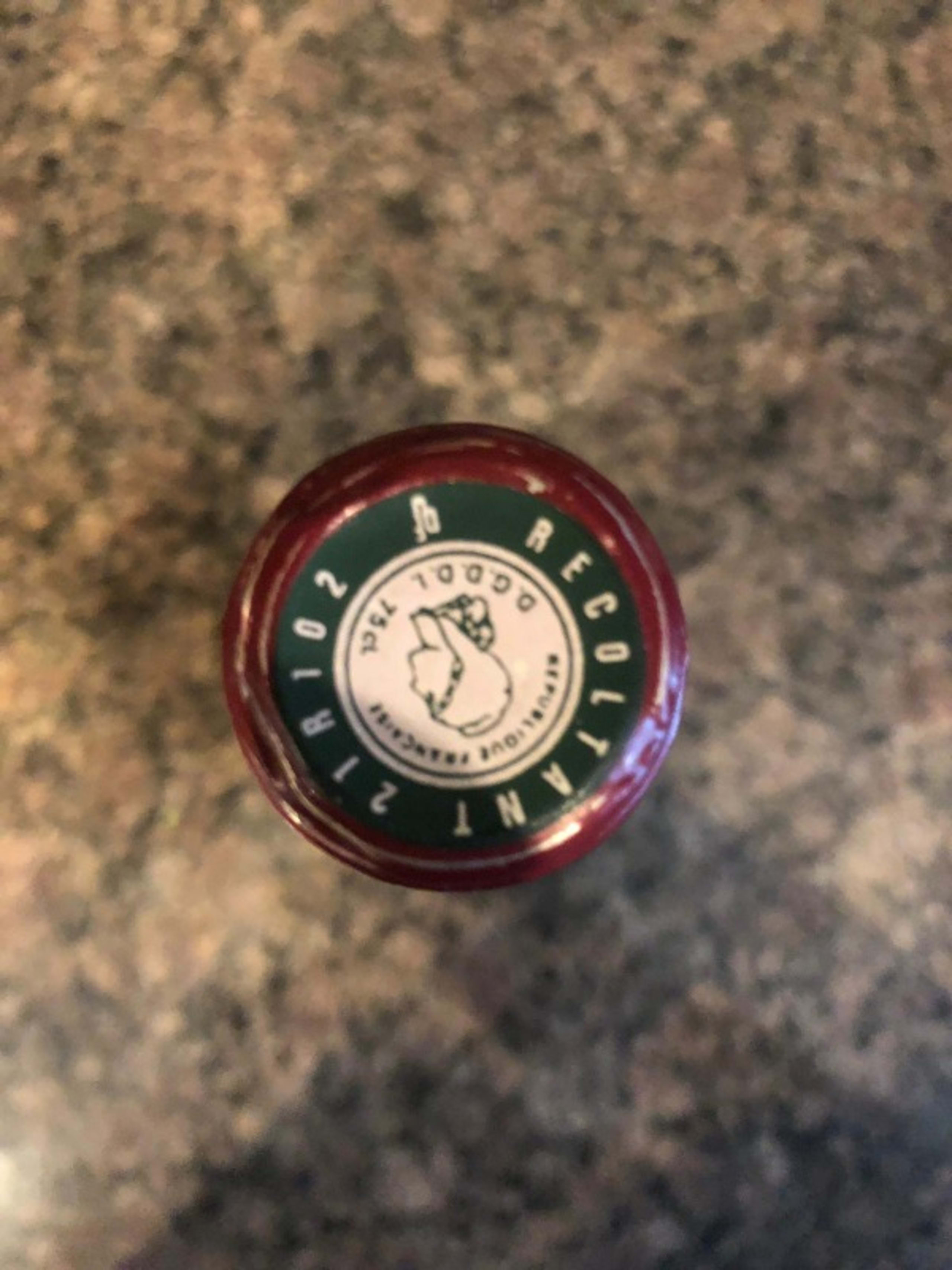 Caps
