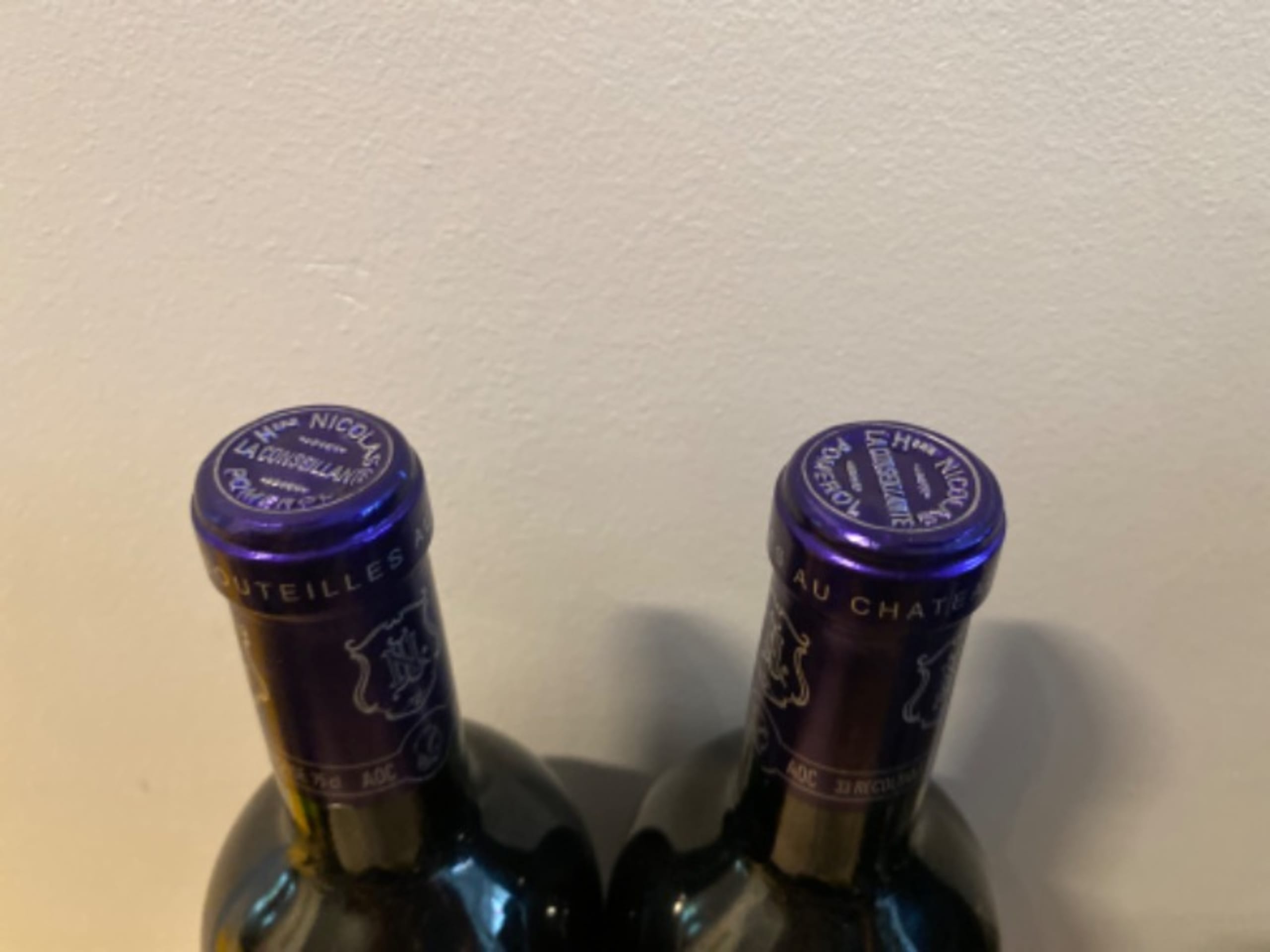 Caps