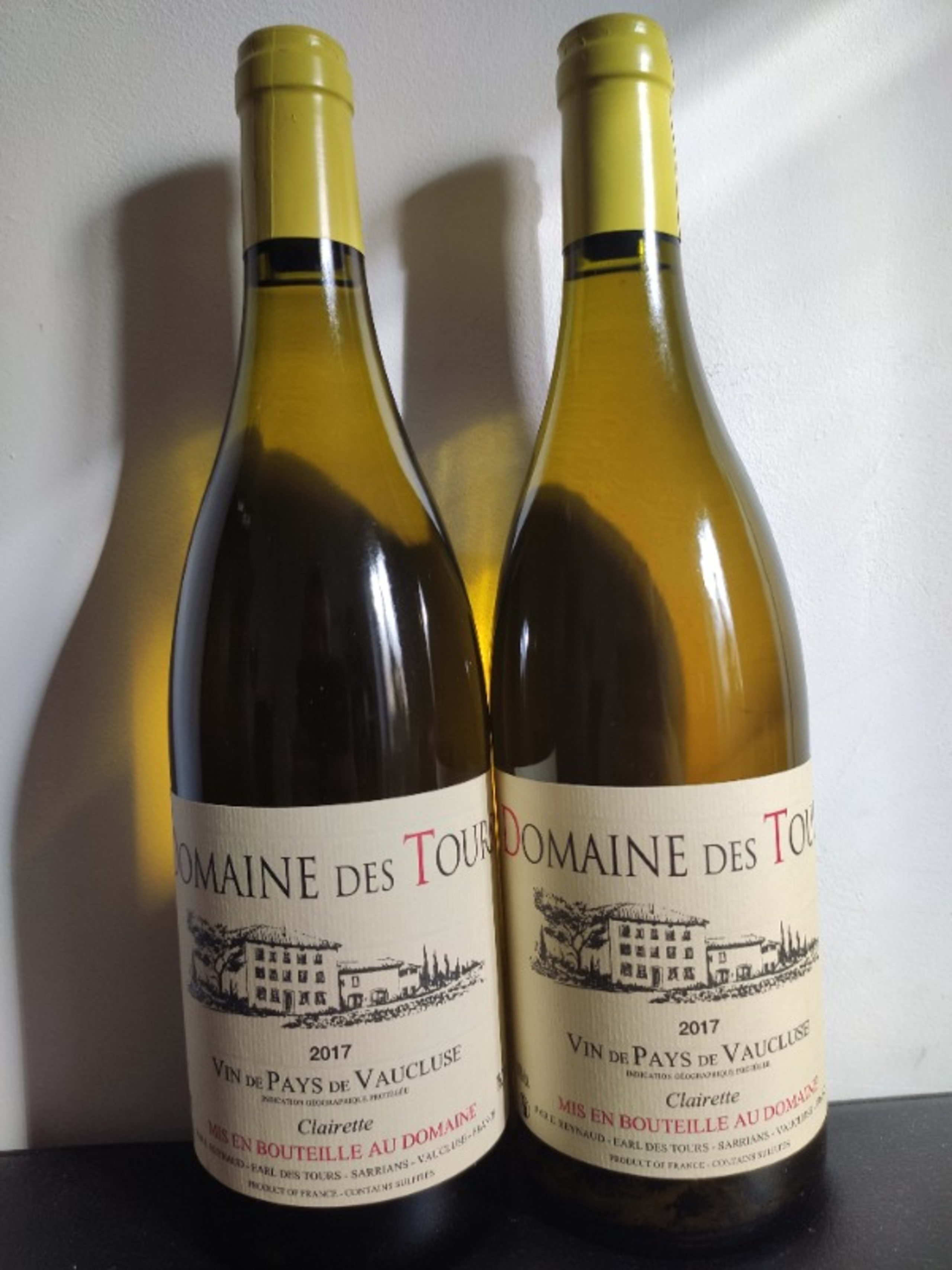 2 x Vin de Pays du Vaucluse, Clairette, Domaine des Tours, 2017
