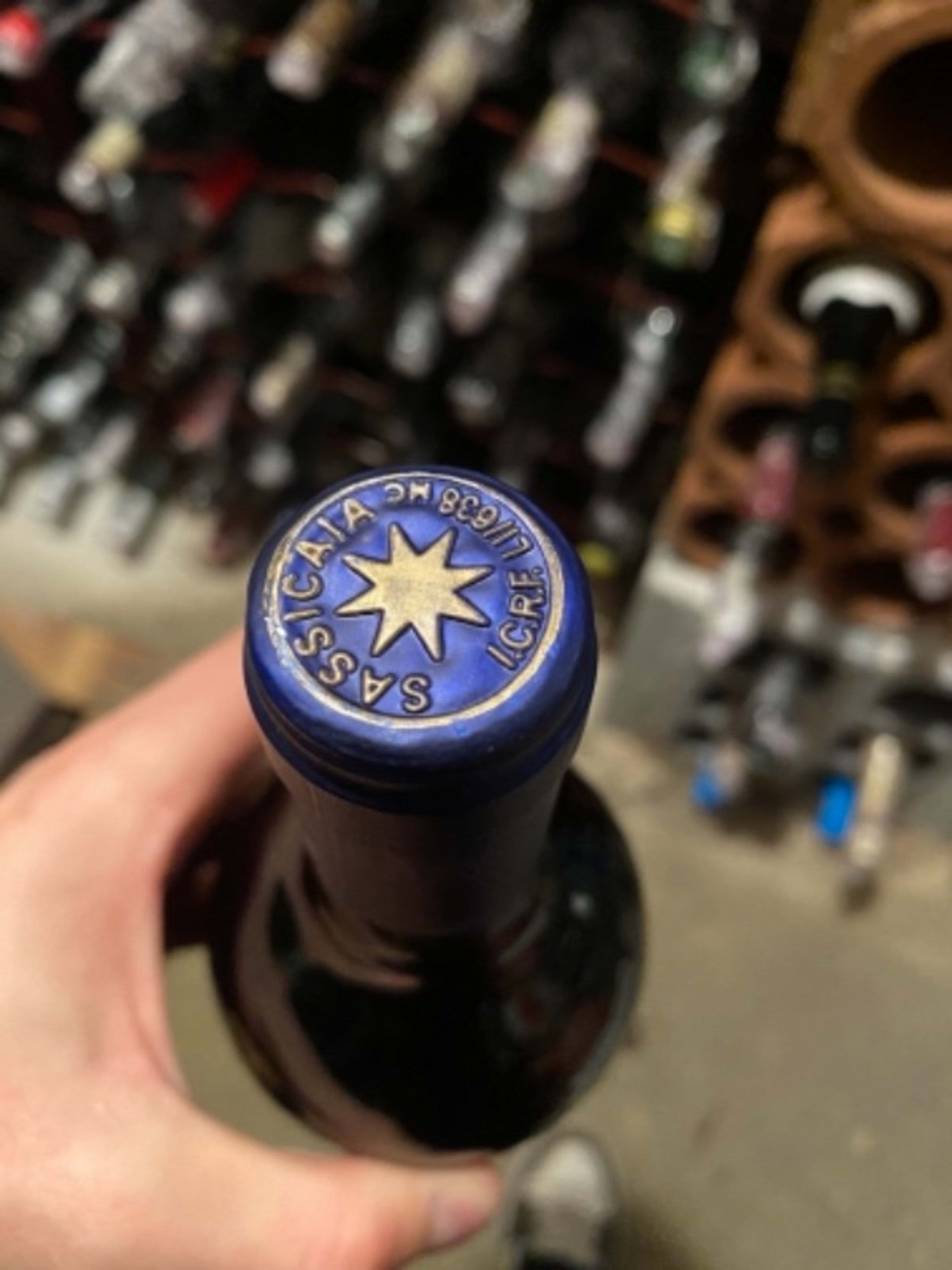 Caps