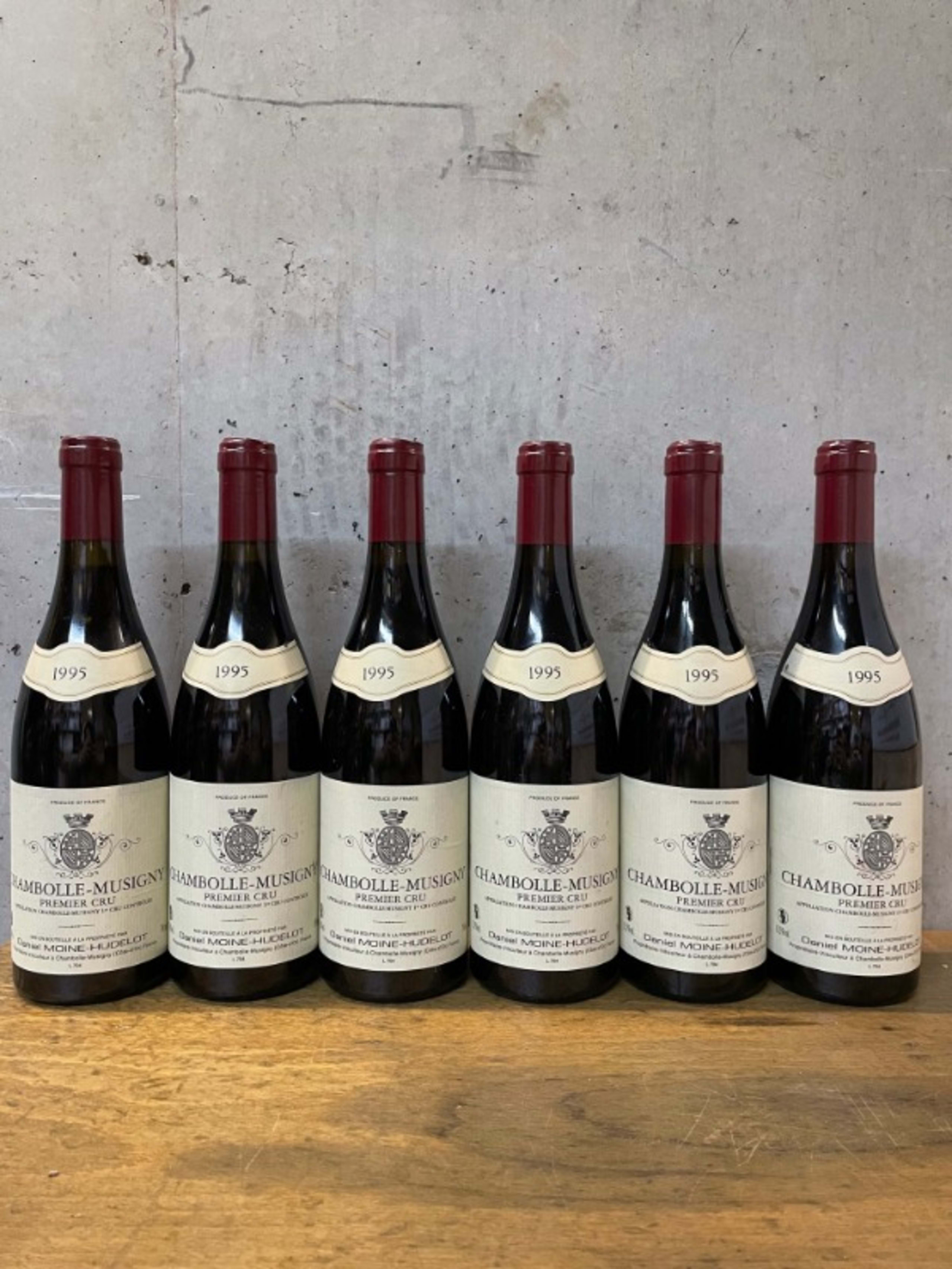 6 x Chambolle-Musigny, 1er Cru, MOINE-HUDELOT, 1995