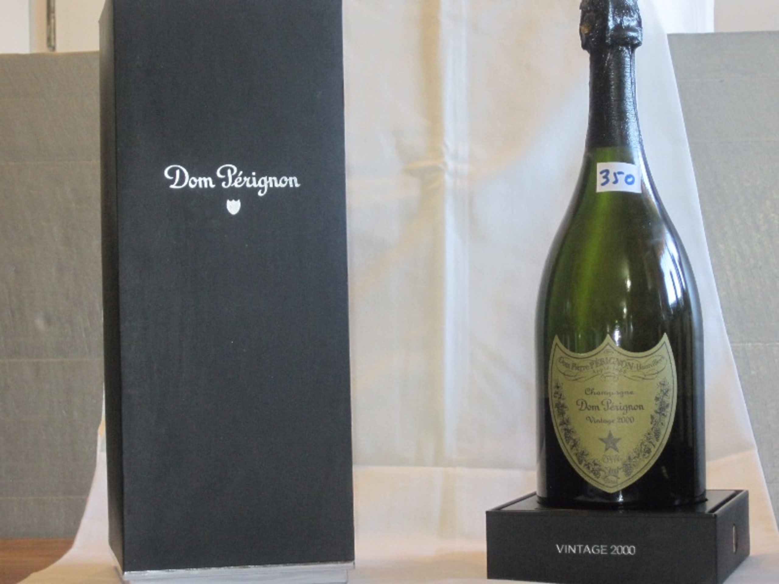 Champagne Moët & Chandon, Dom Perignon, 2000