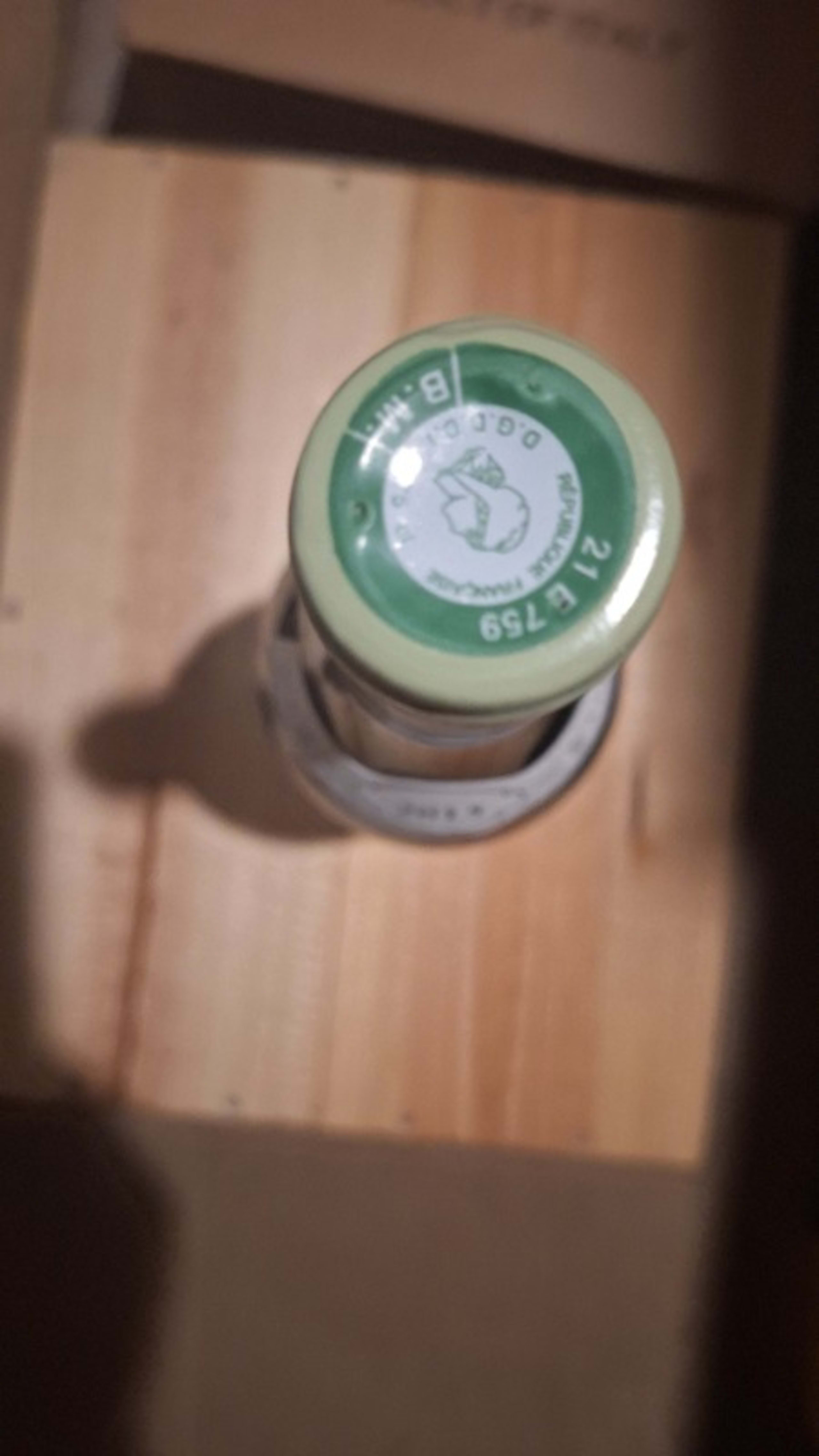 Caps