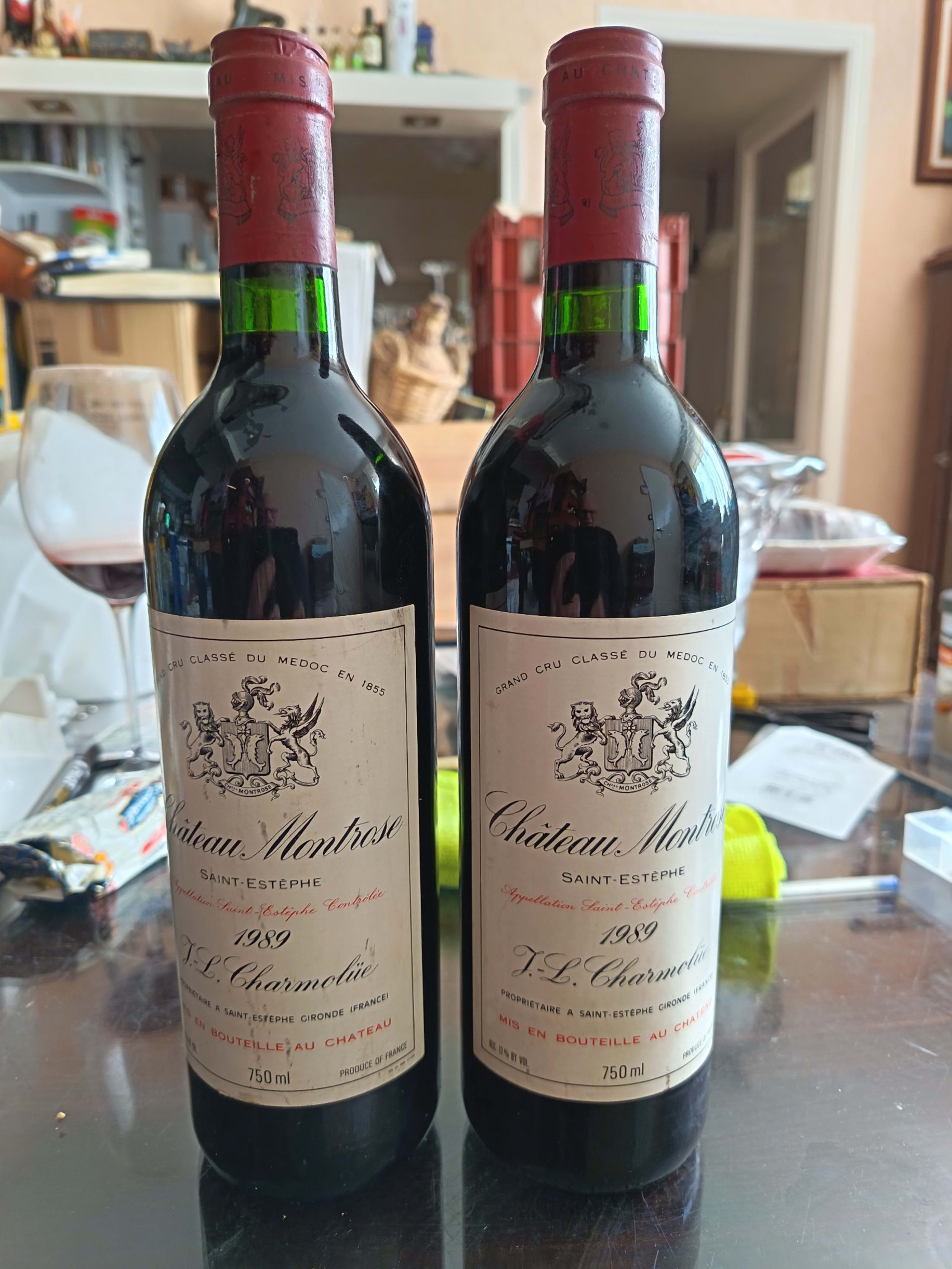 2 x Château Montrose, Saint-Estèphe, 1989