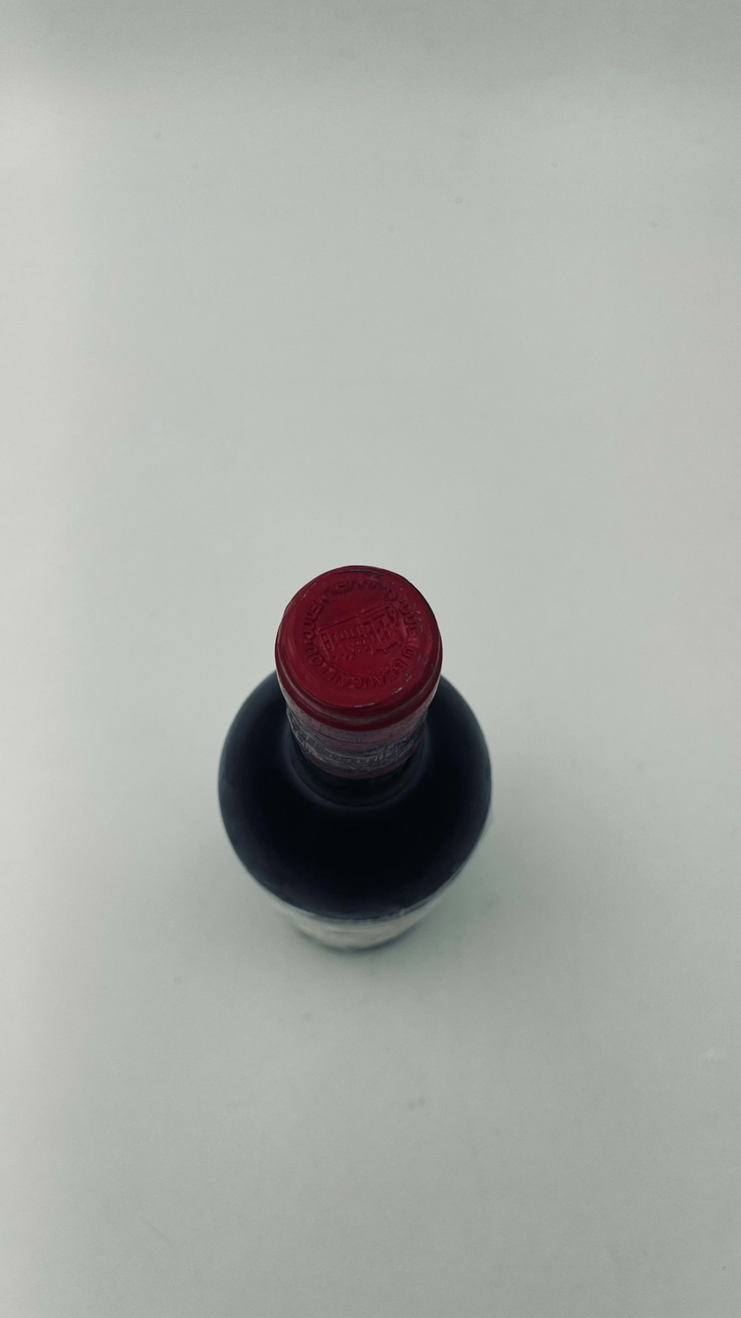 Caps