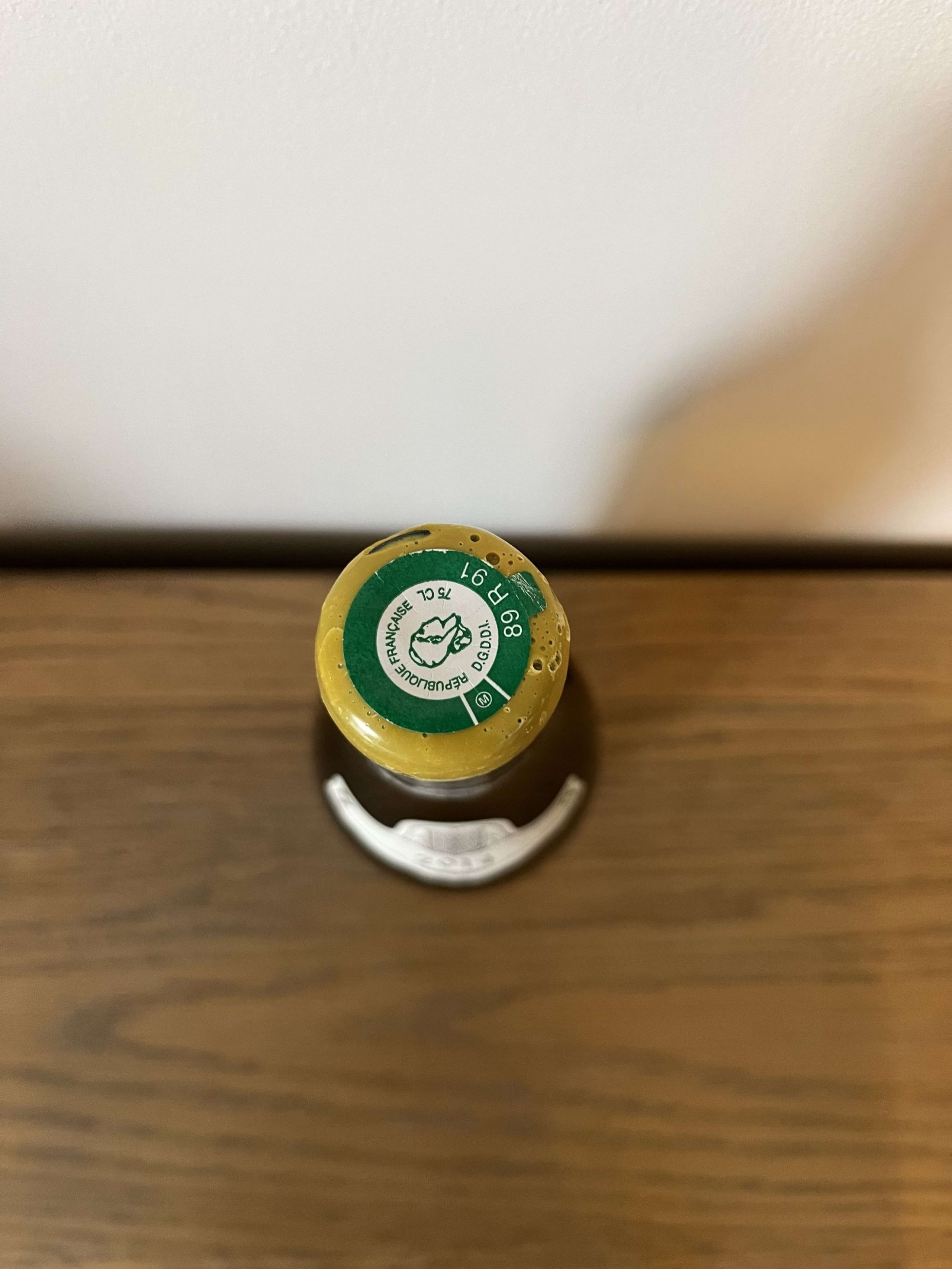Caps