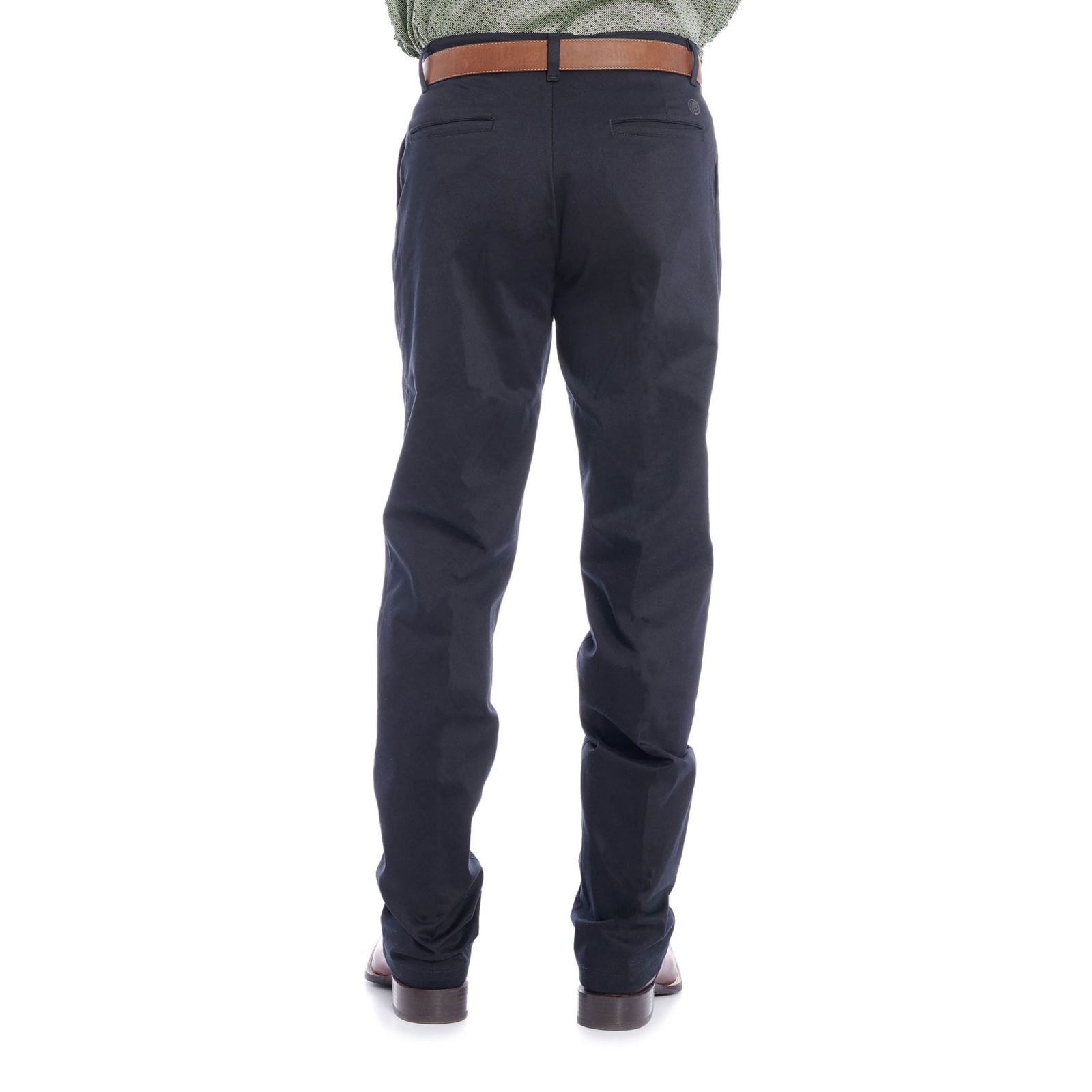 Wrangler Men's Black Pleated Front Relaxed Fit Wrinkle Resistant Casual  Pants available at Cavenders