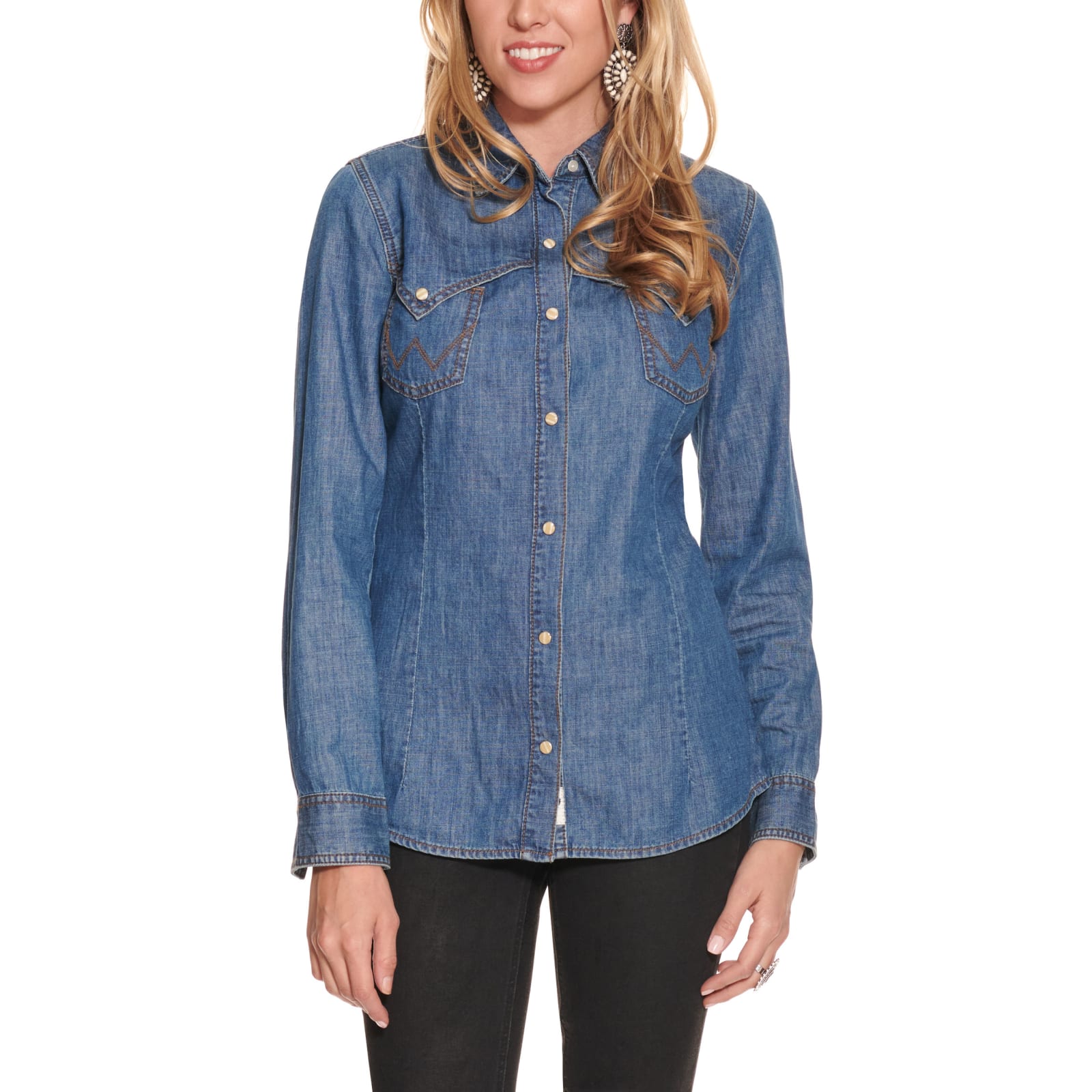 Wrangler Retro Women's Medium Wash Snap Yokes Long Sleeve Denim Western  Shirt available at Cavenders