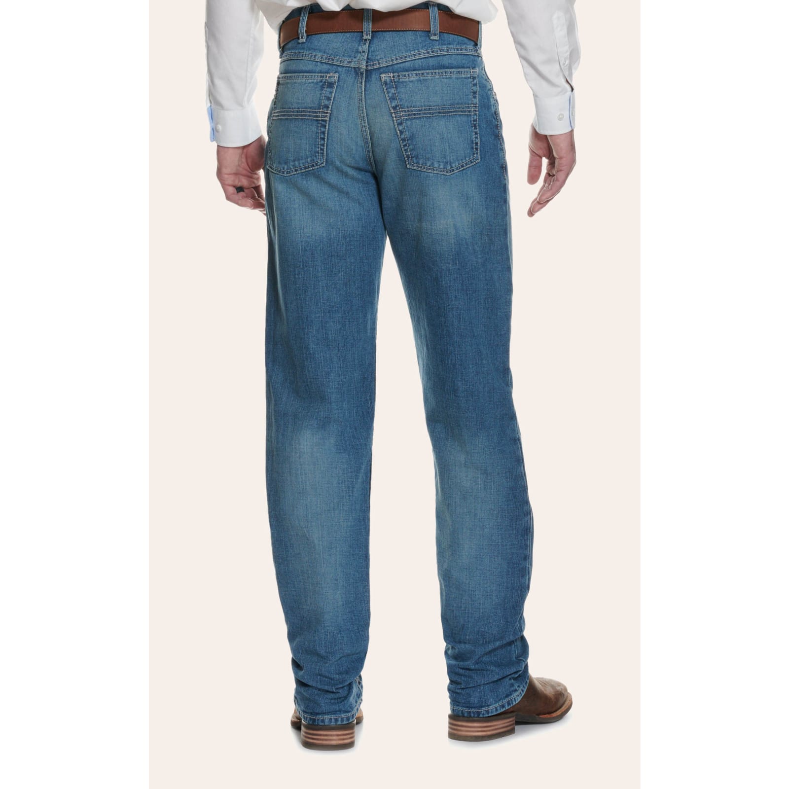 Cinch Men's Black Label 2.0 Medium Wash Loose Fit Tapered Leg ...