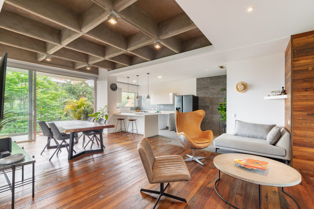 1BR 2BA Apartment for Rent in  Comuna 14 - El Poblado,  Antioquia - $2,300