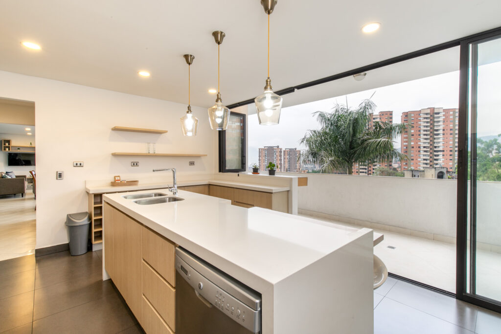 3BR 4BA Apartment for Rent in  Comuna 14 - El Poblado,  Antioquia - $2,600