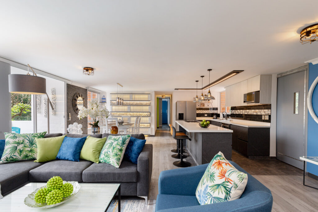 3BR 2BA Apartment for Rent in  Comuna 14 - El Poblado,  Antioquia - $2,400