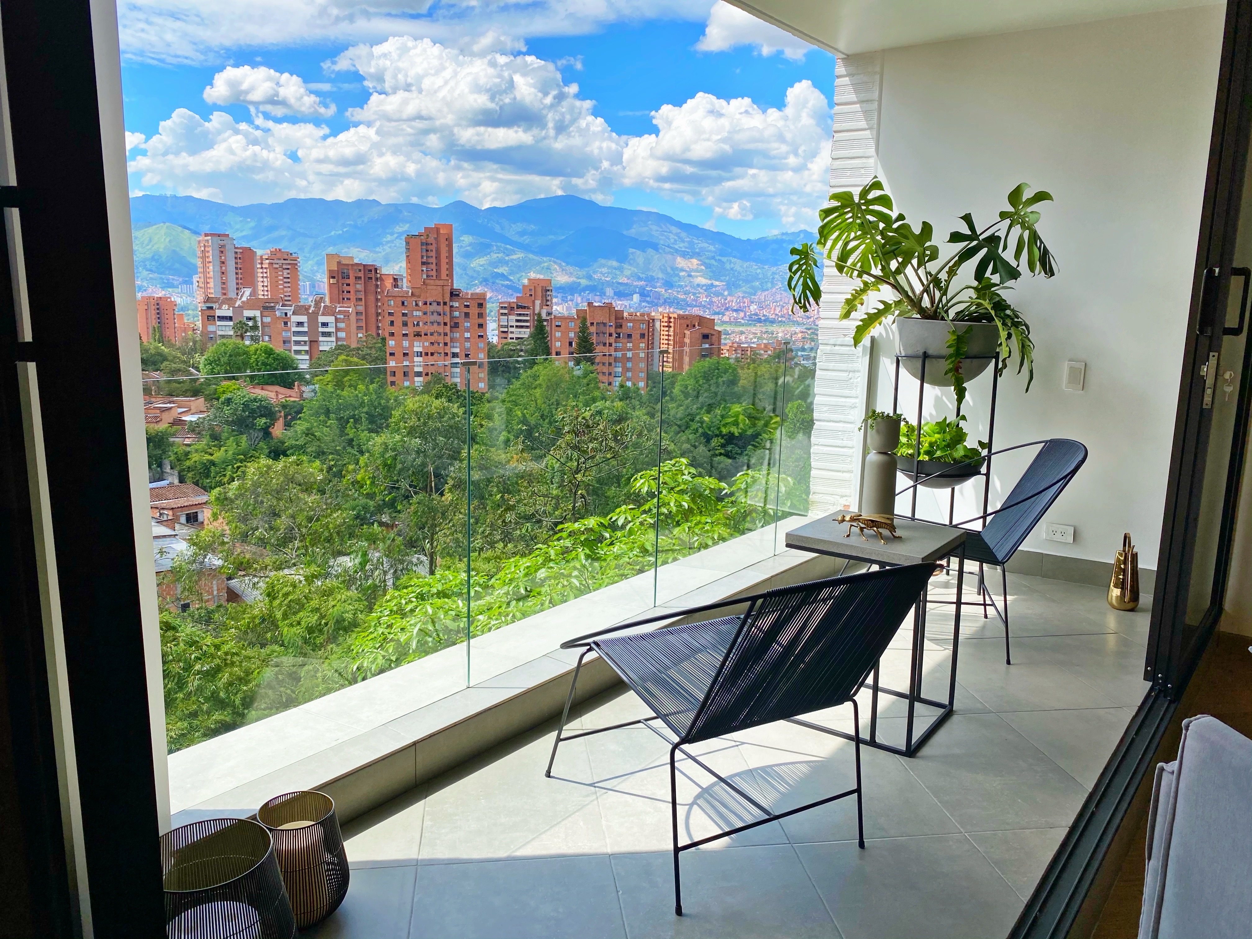 2BR 2.5BA Apartment for Rent in La Florida, Antioquia - $2,600