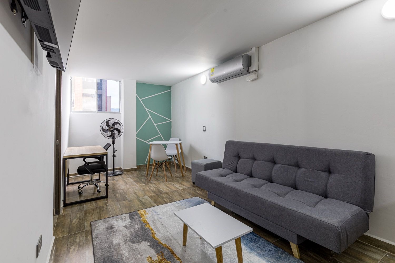 2BR 2BA Apartment for Rent in Las Acacias, Antioquia - $2,450,000