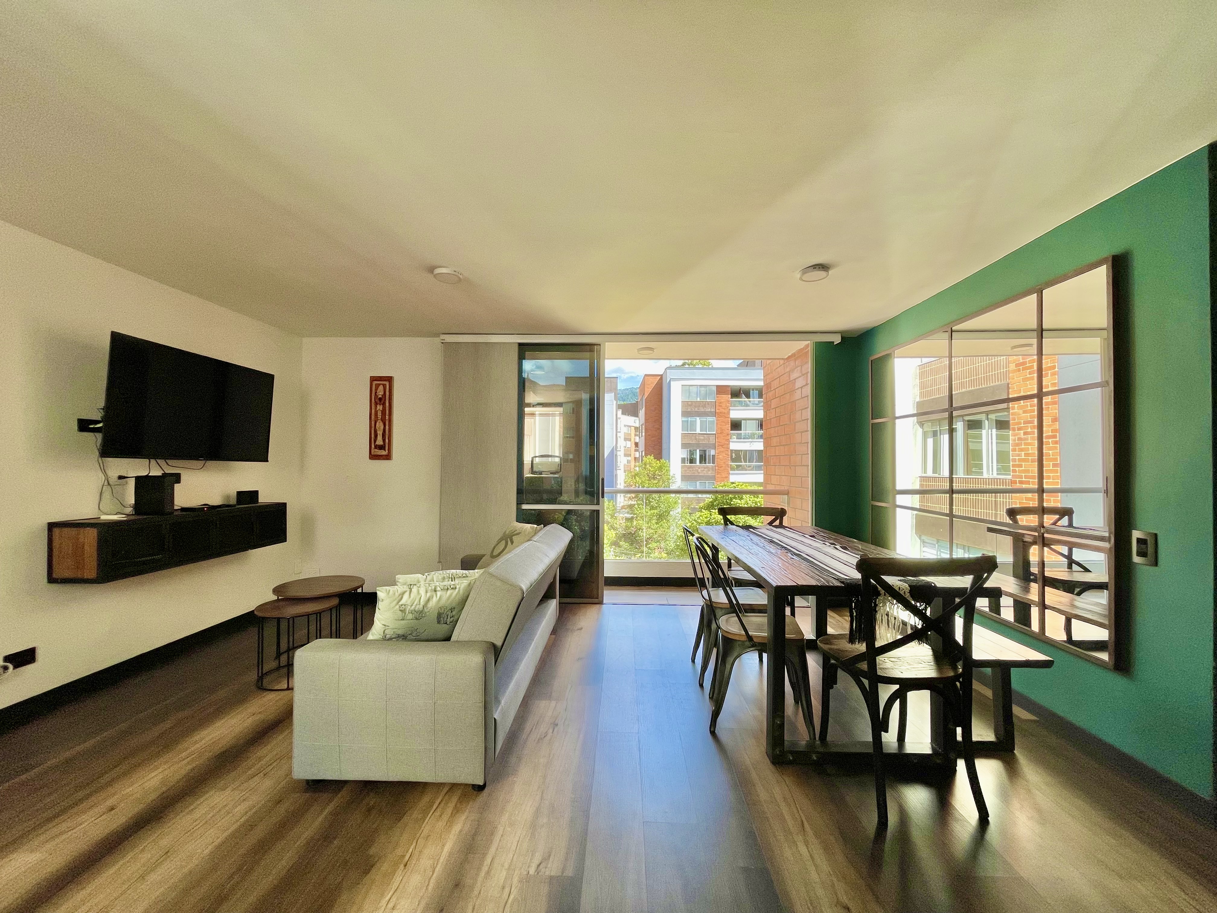 2BR 2BA in Envigado | Caza de Casa