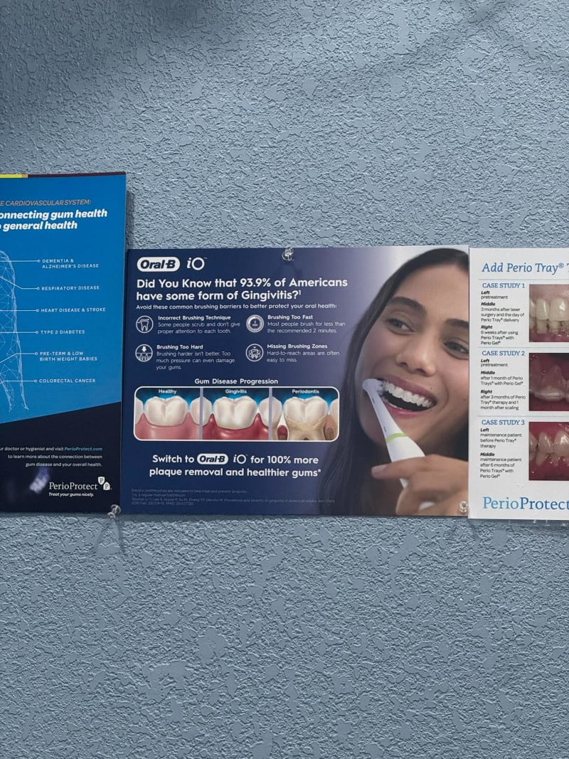 Gingivitis ad at a Florida dentist office