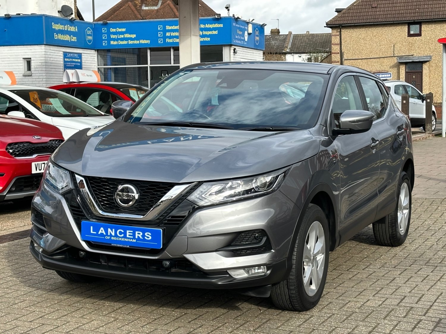 2020 used Nissan Qashqai 1.3 DiG-T Acenta Premium 5dr