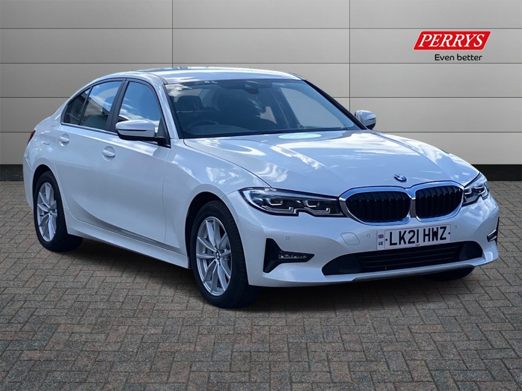 2021 used BMW 3 Series 330e SE Pro 4dr Step Auto Saloon