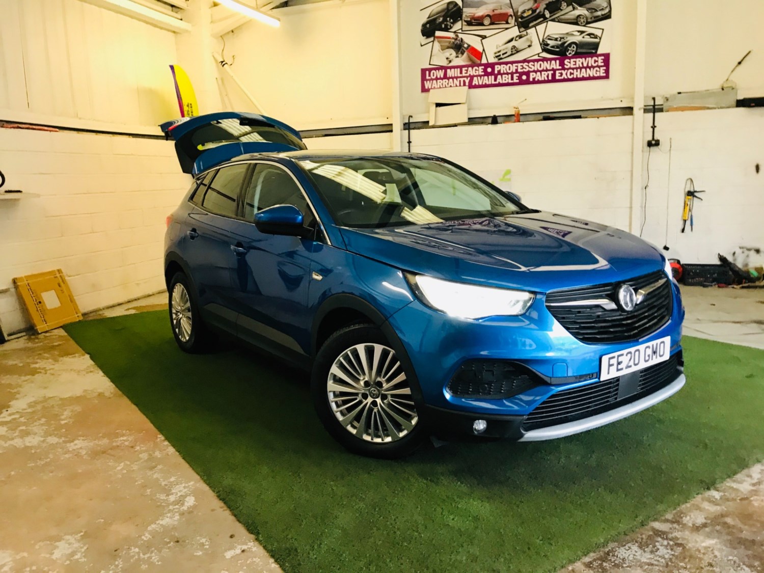 2020 used Vauxhall Grandland X 1.2 Turbo Business Edition Nav 5dr